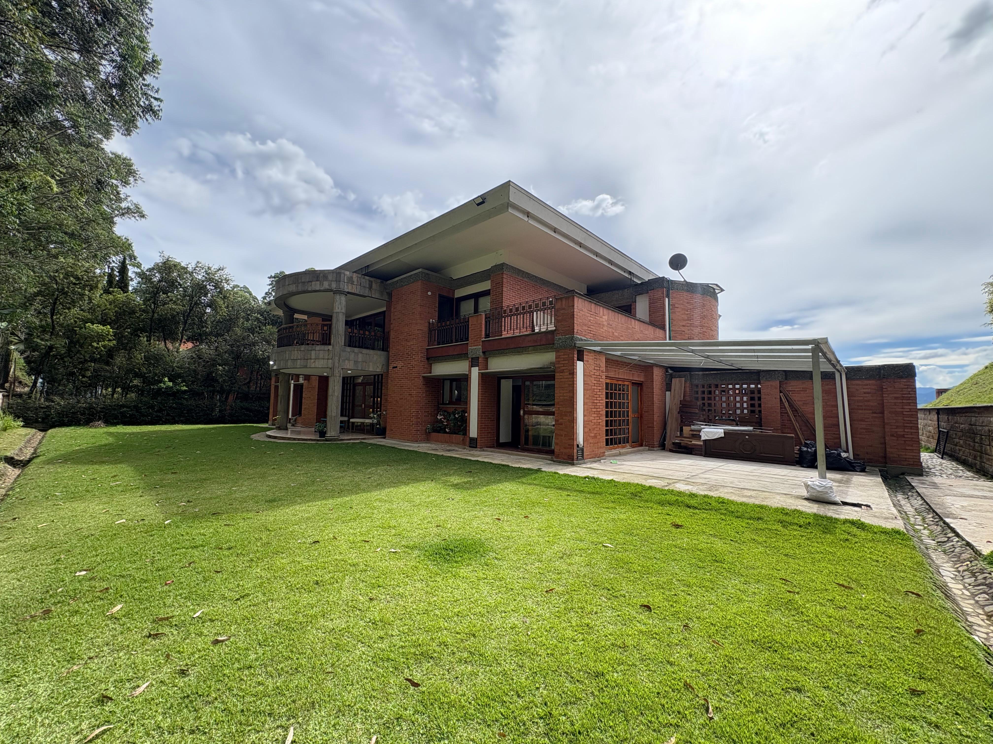 ARRIENDO CASA CAMPESTRE, POBLADO TESORO