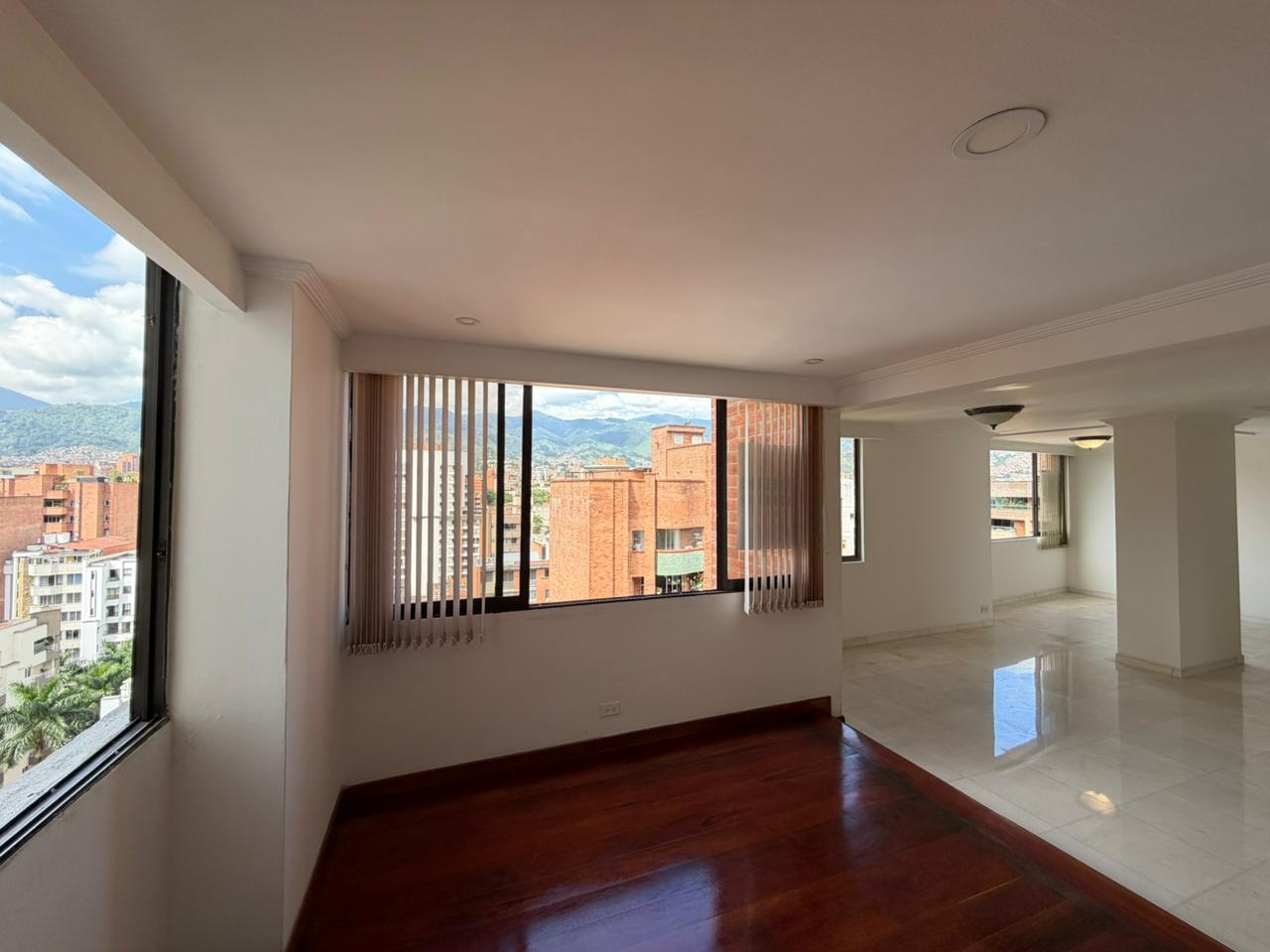 VENTA Y ARRIENDO PENTHOUSE DUPLEX - LAURELES