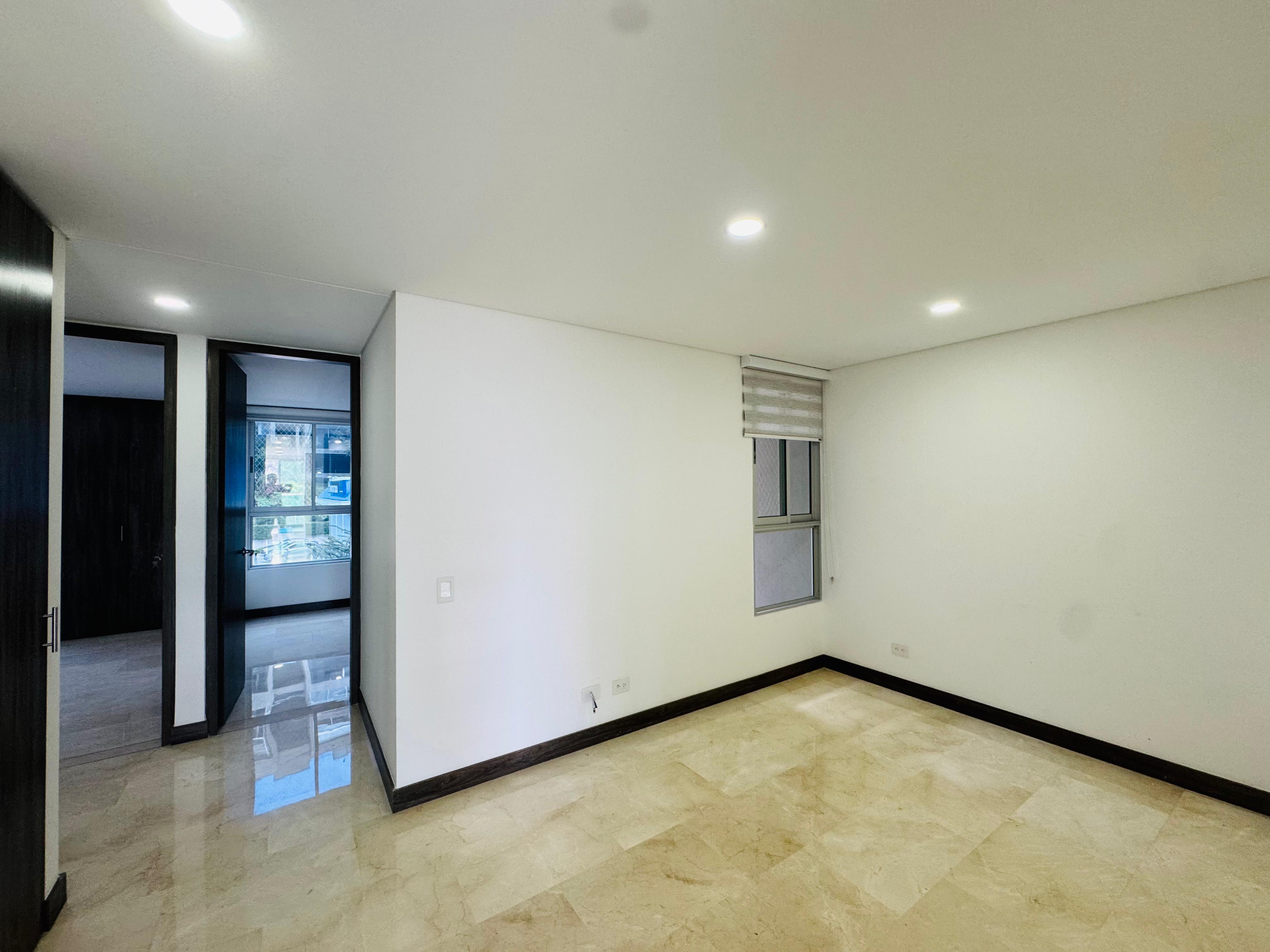 ARRIENDO APARTAMENTO - POBLADO LOMA DE LOS PARRA