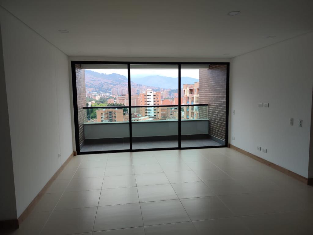 ARRIENDO APARTAMENTO - LAURELES