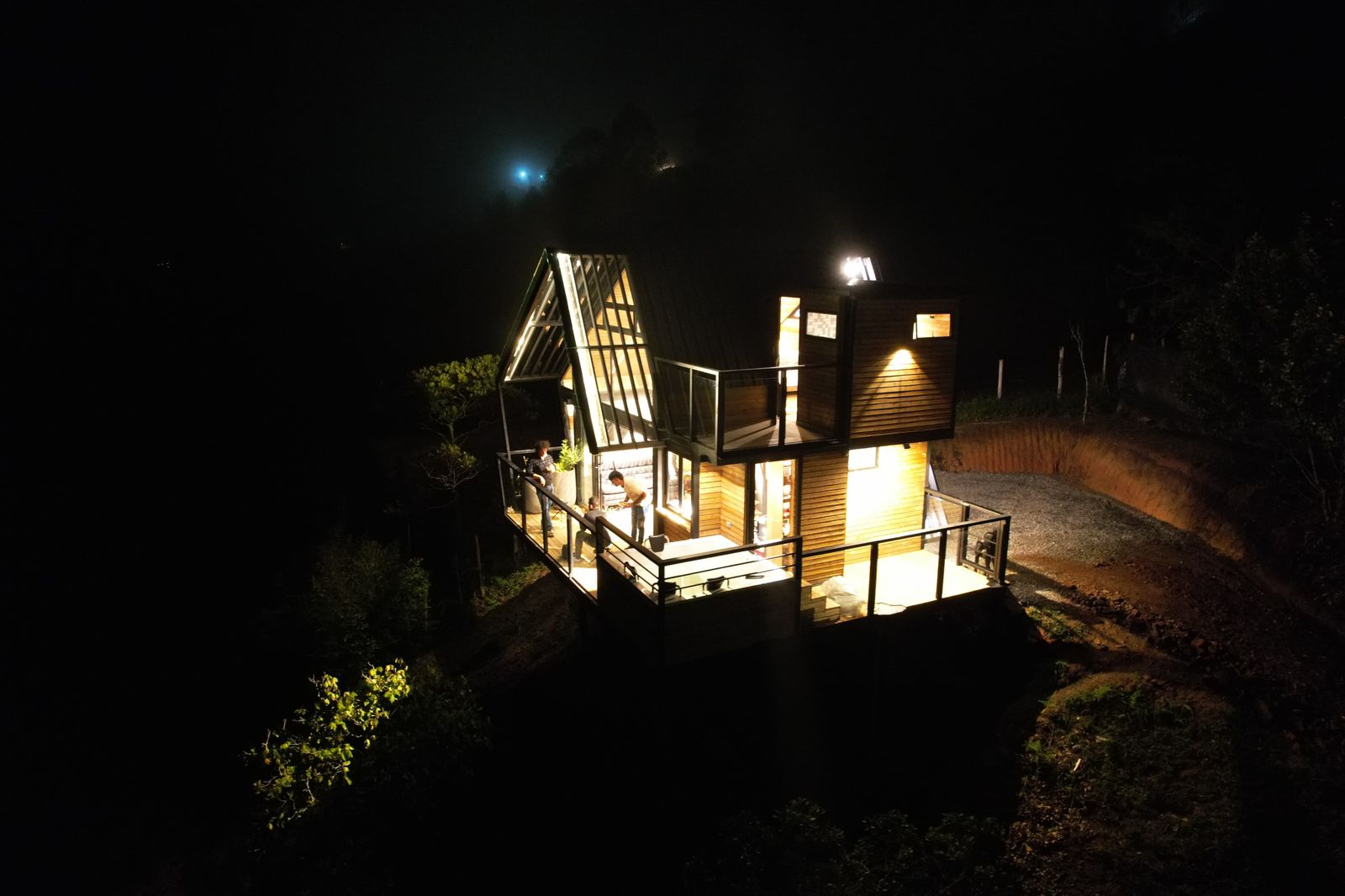 ARRIENDO CABAÑA POR NOCHE - EL PEÑOL