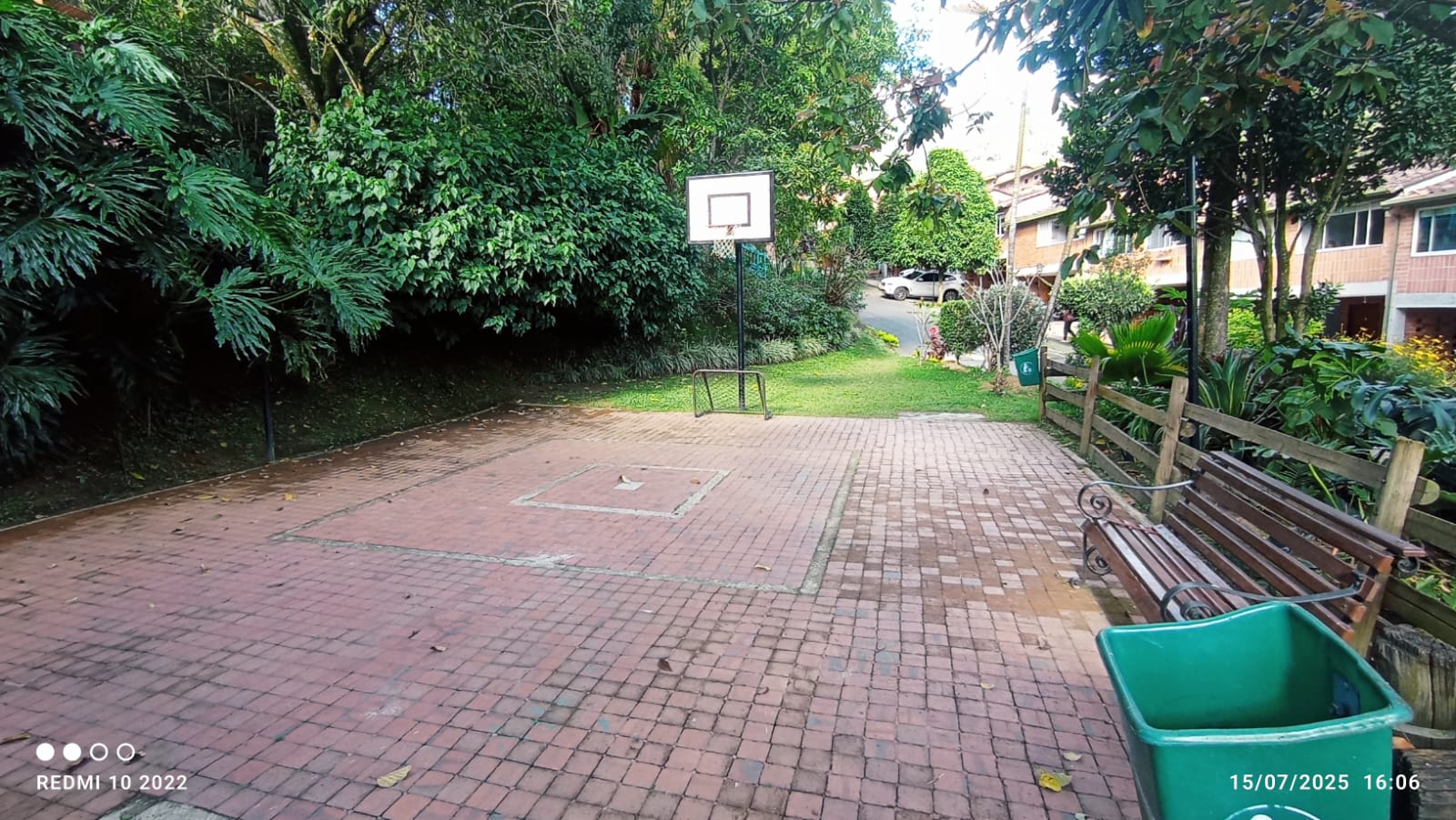 ARRIENDO CASA - ENVIGADO SECTOR INTERMEDIA