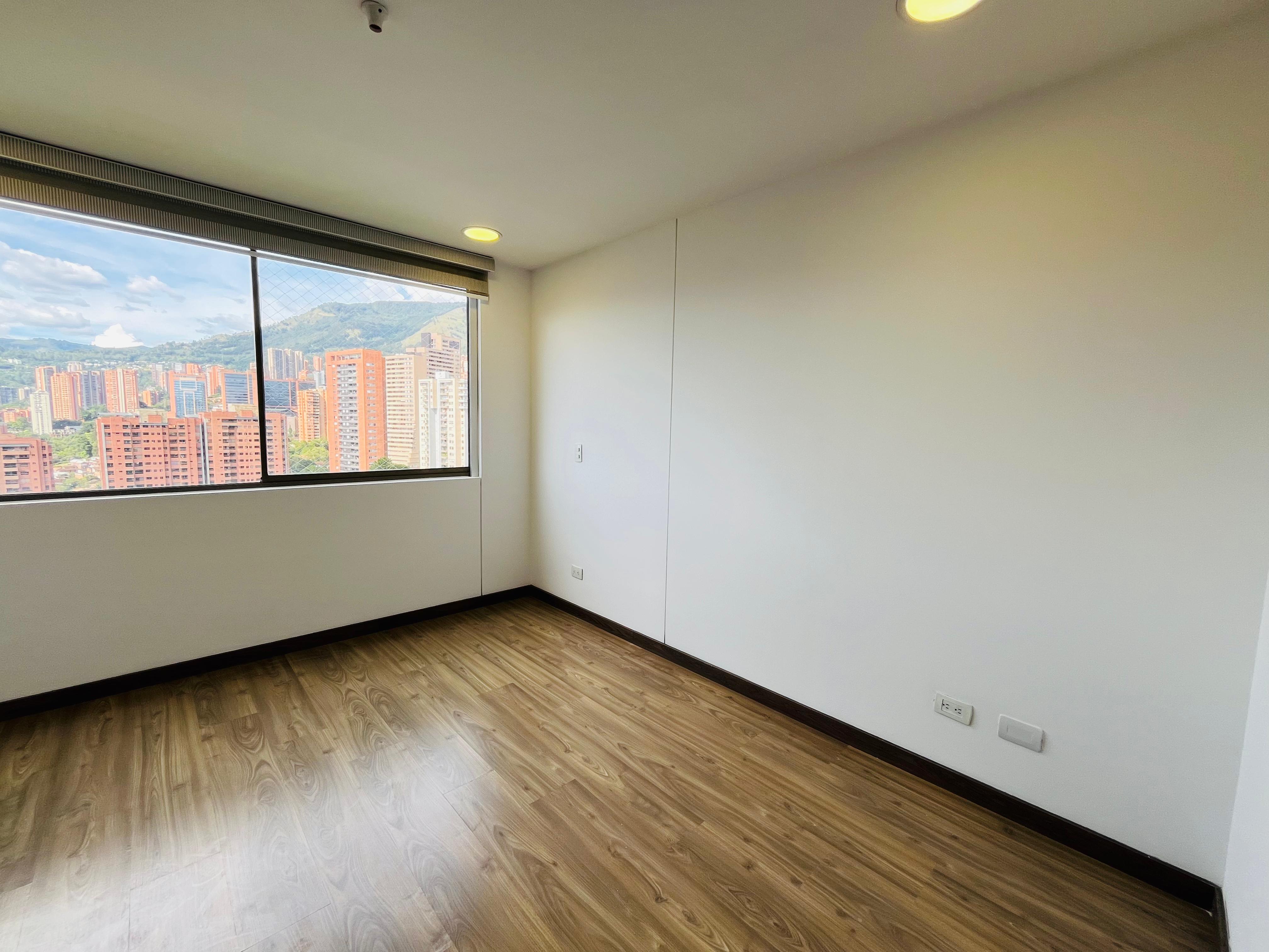 ARRIENDO APARTAMENTO - POBLADO LOS BALSOS