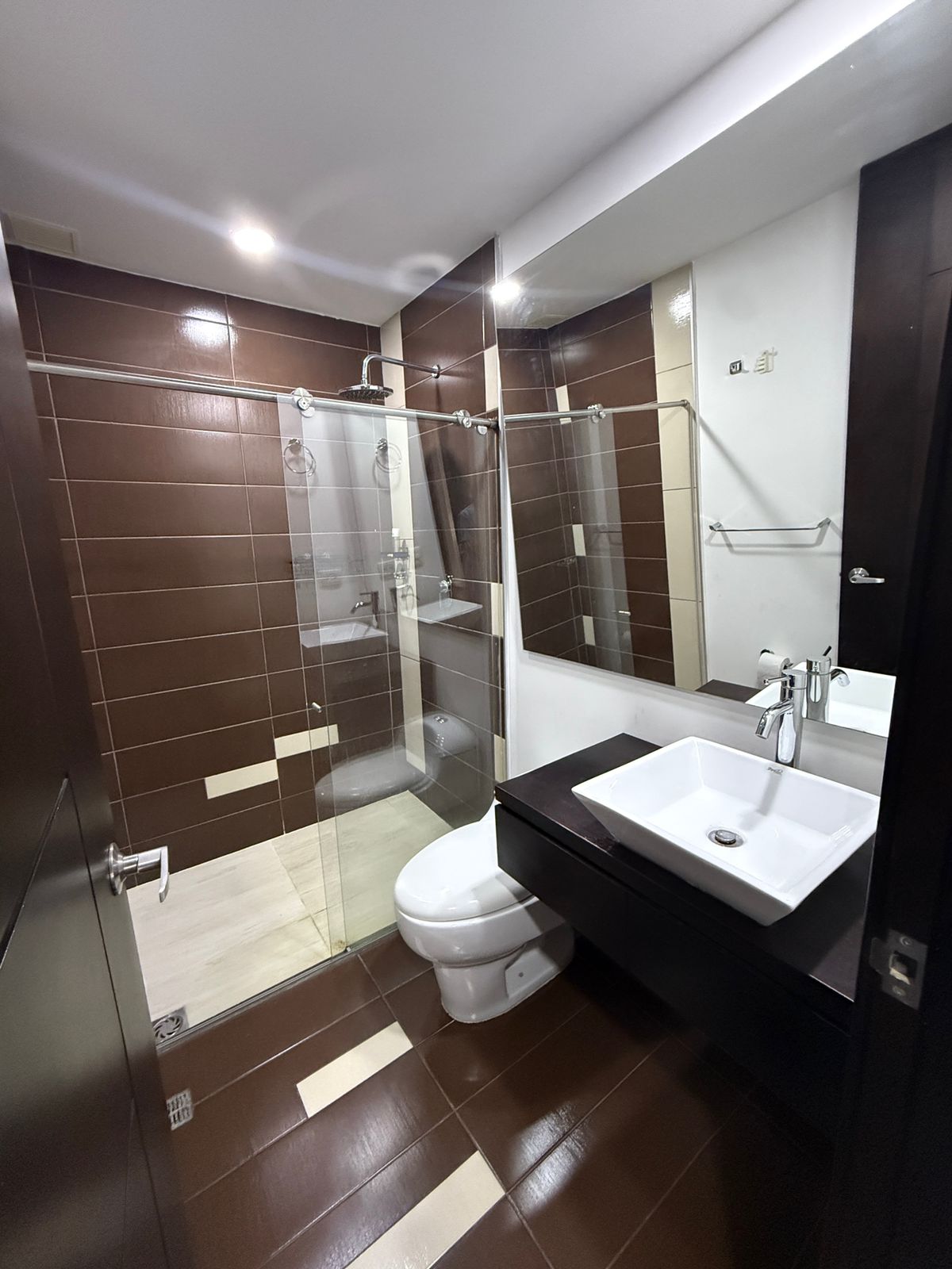 ARRIENDO APARTAESTUDIO TIPO LOFT - CONQUISTADORES