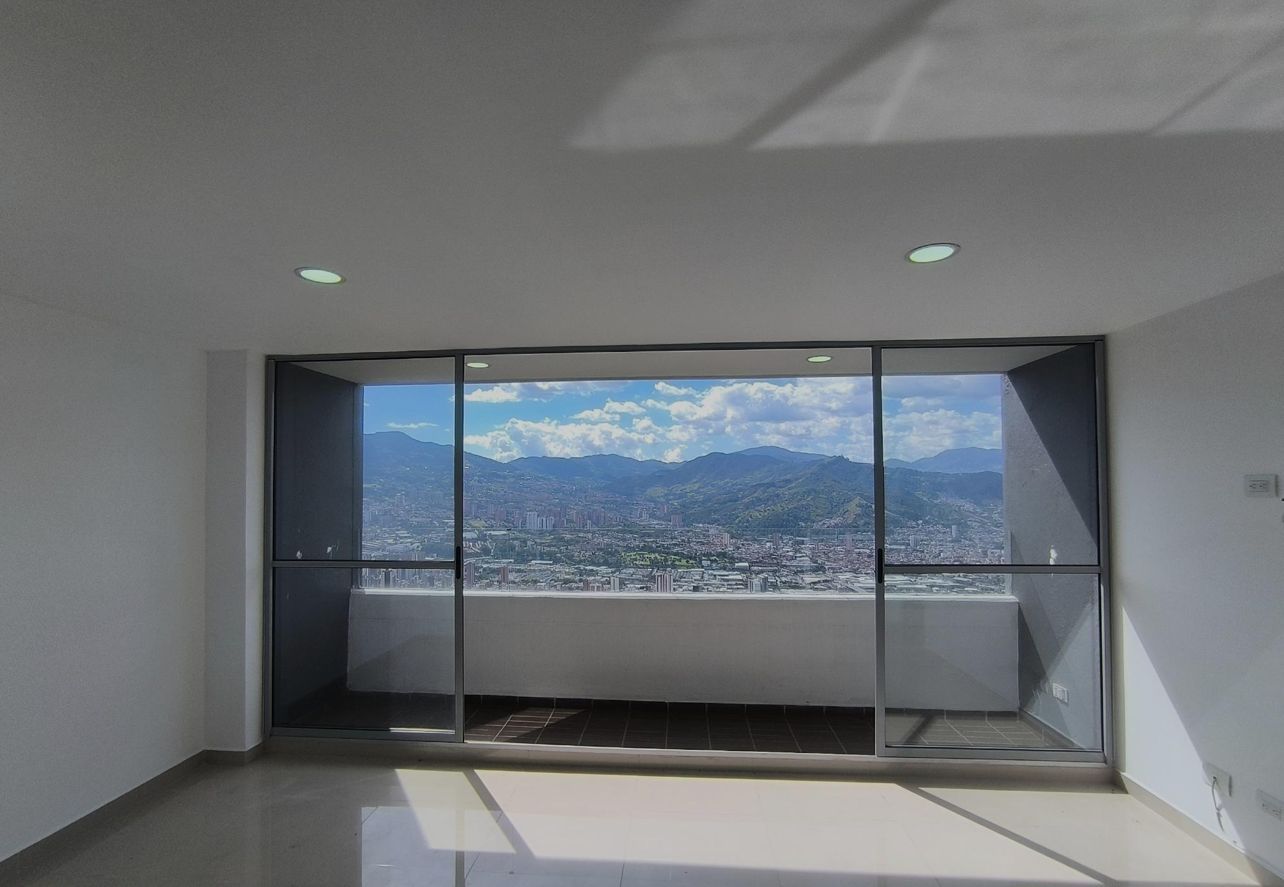 VE NTA  APARTAMENTO - SABANETA LAS LOMITAS