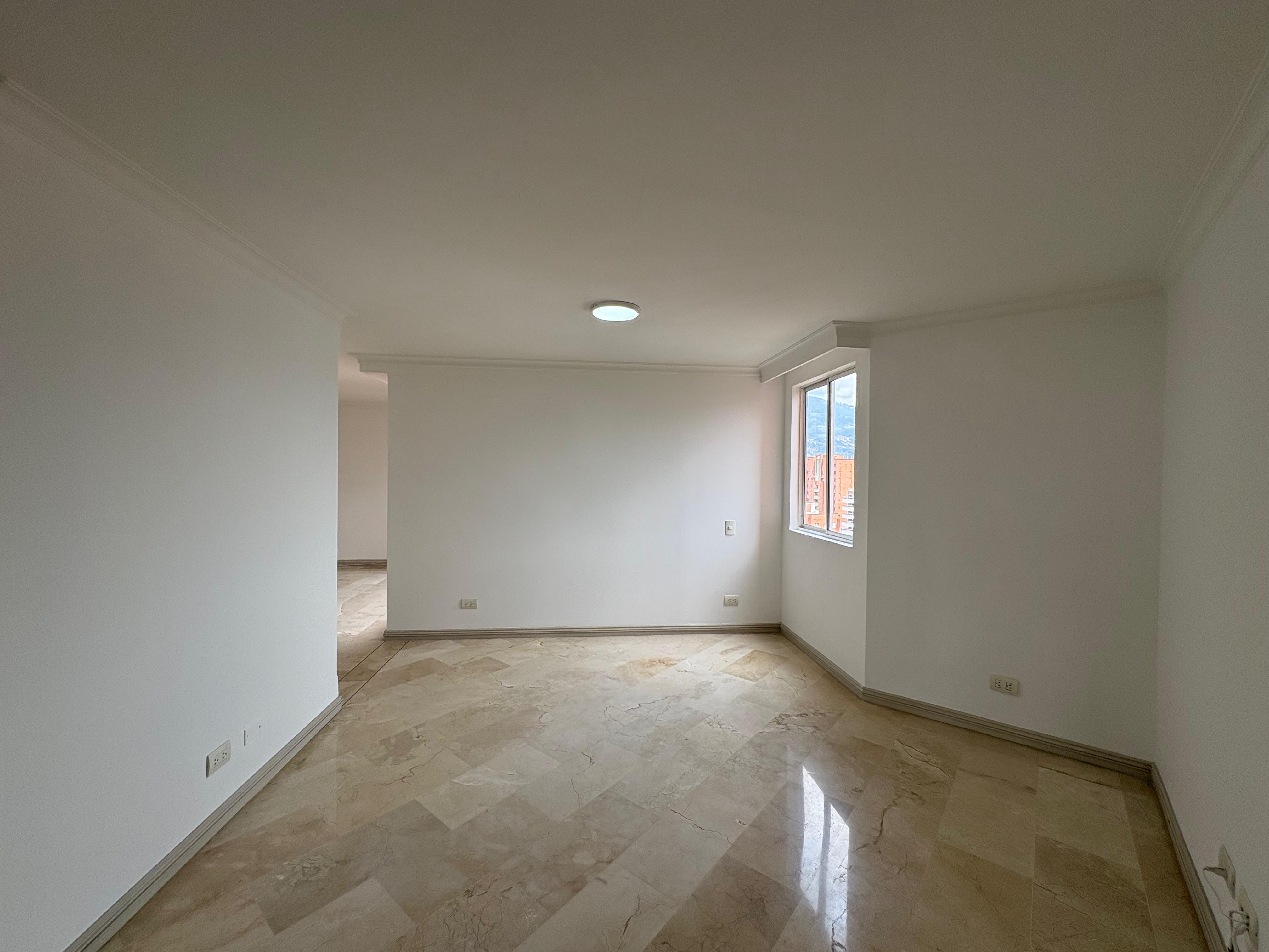 ARRIENDO APARTAMENTO, LAURELES