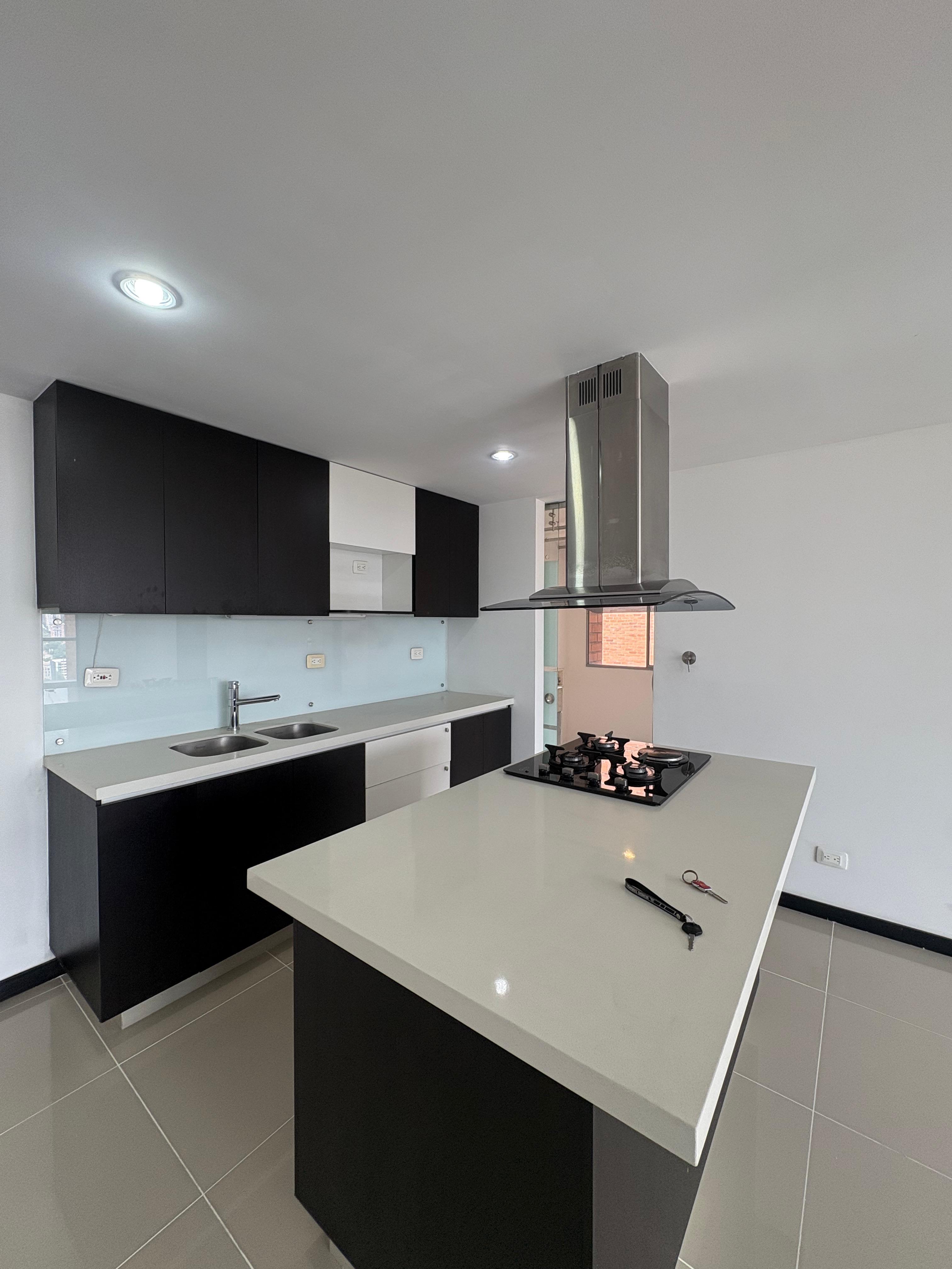 ARRIENDO APARTAMENTO ENVIGADO LOMA DEL CHOCHO