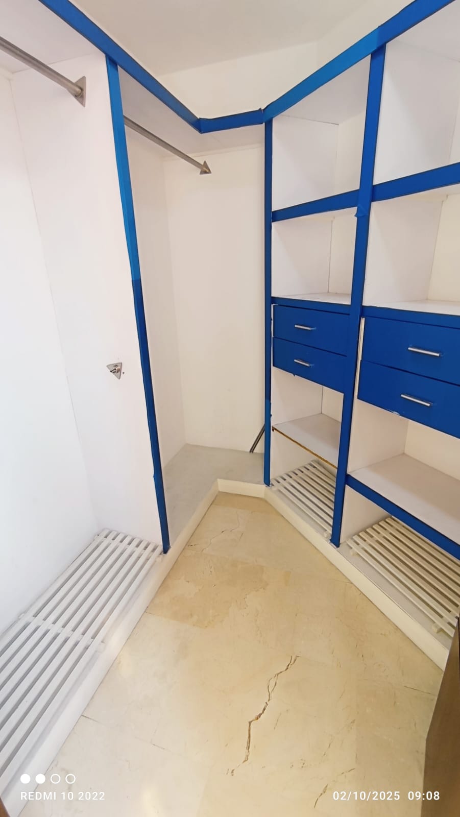 ARRIENDO APARTAMENTO  - LAURELES