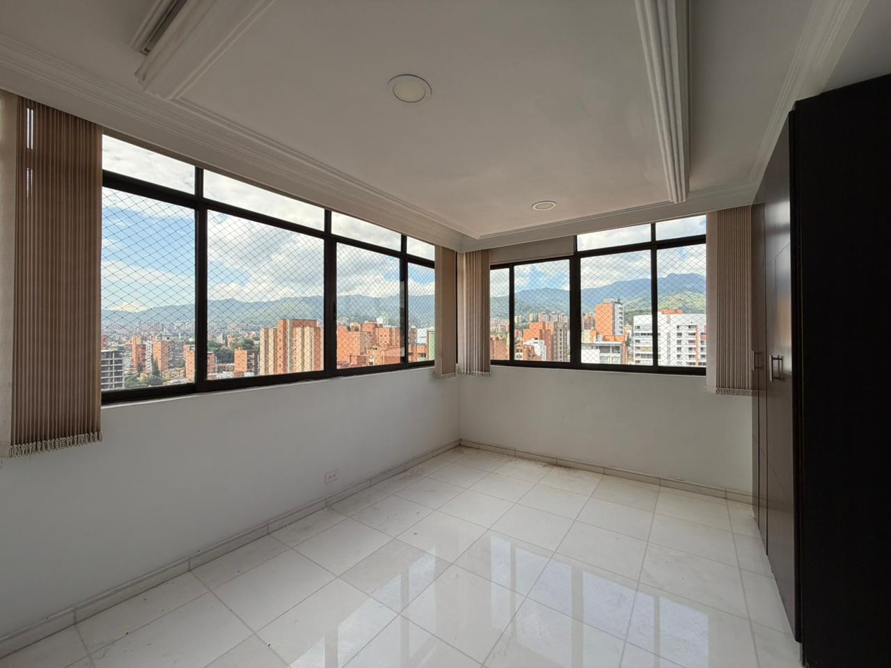 VENTA Y ARRIENDO PENTHOUSE DUPLEX - LAURELES
