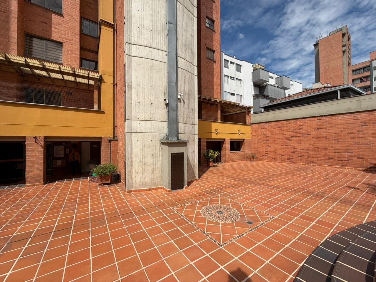 VENTA Y ARRIENDO PENTHOUSE DUPLEX - LAURELES