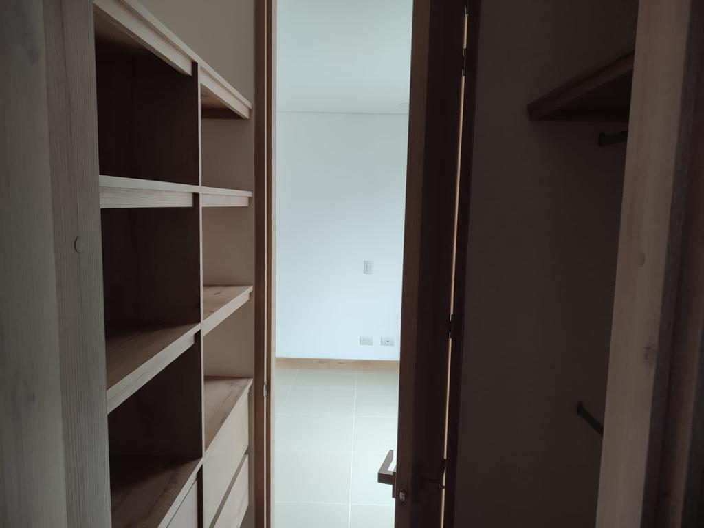 ARRIENDO APARTAMENTO - LAURELES