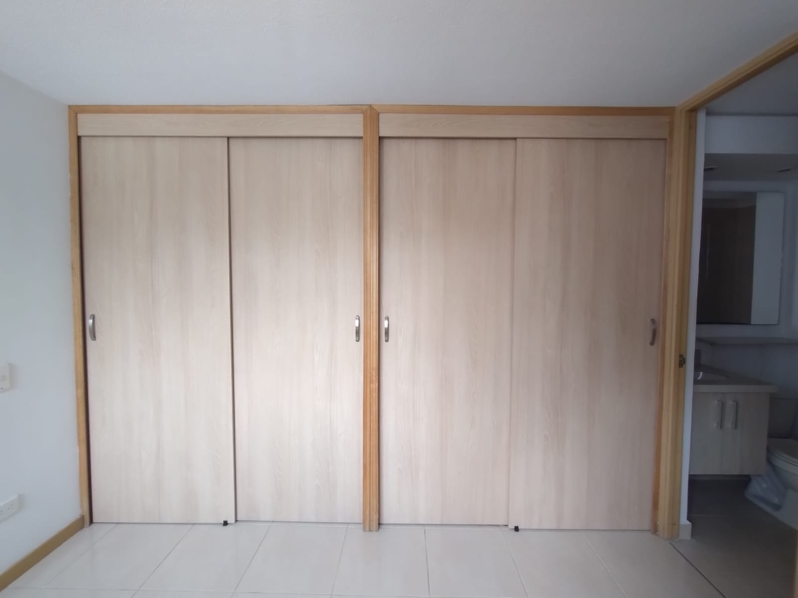 ARRIENDO APARTAMENTO - SABANETA