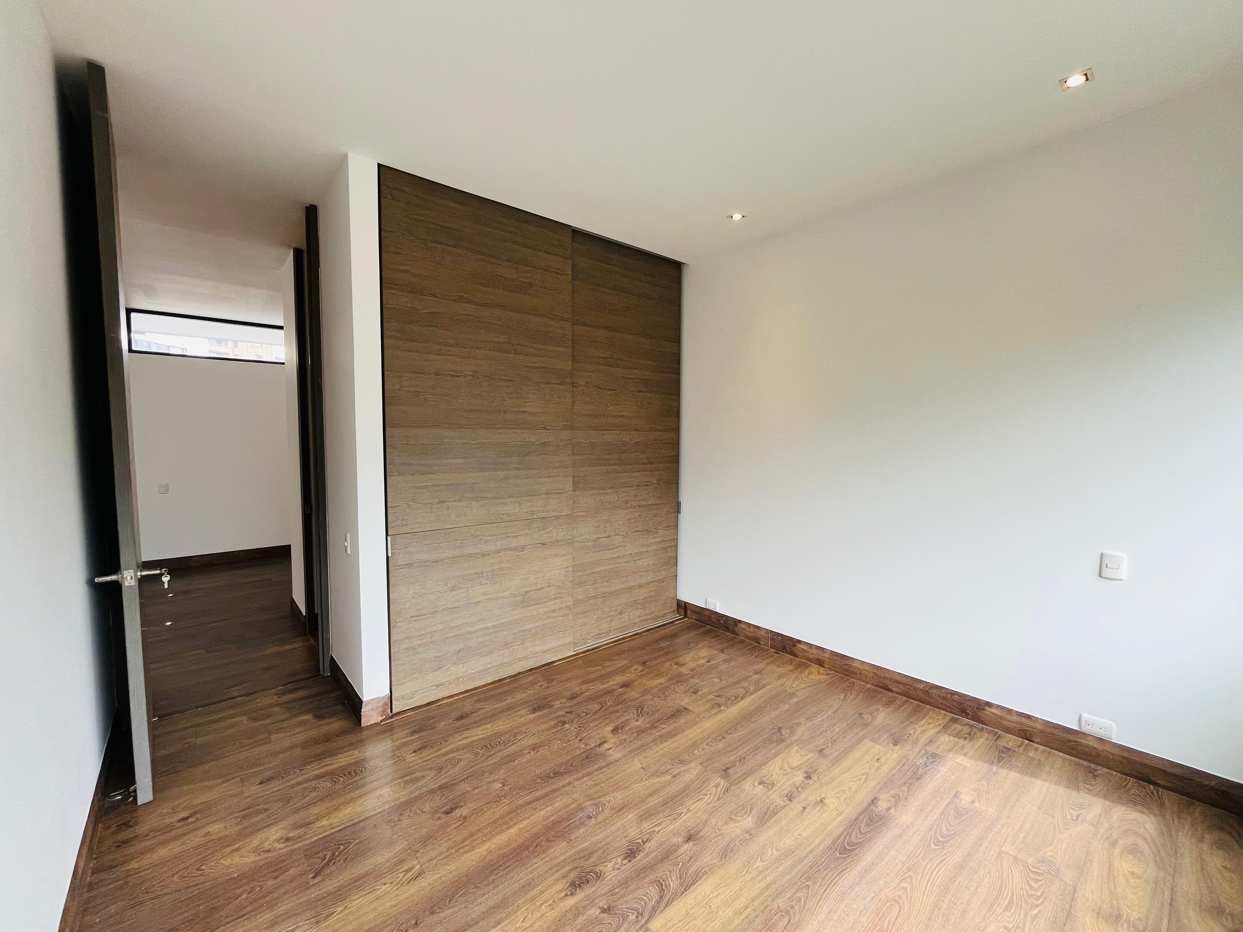 ARRIENDO APARTAMENTO - POBLADO SAN LUCAS