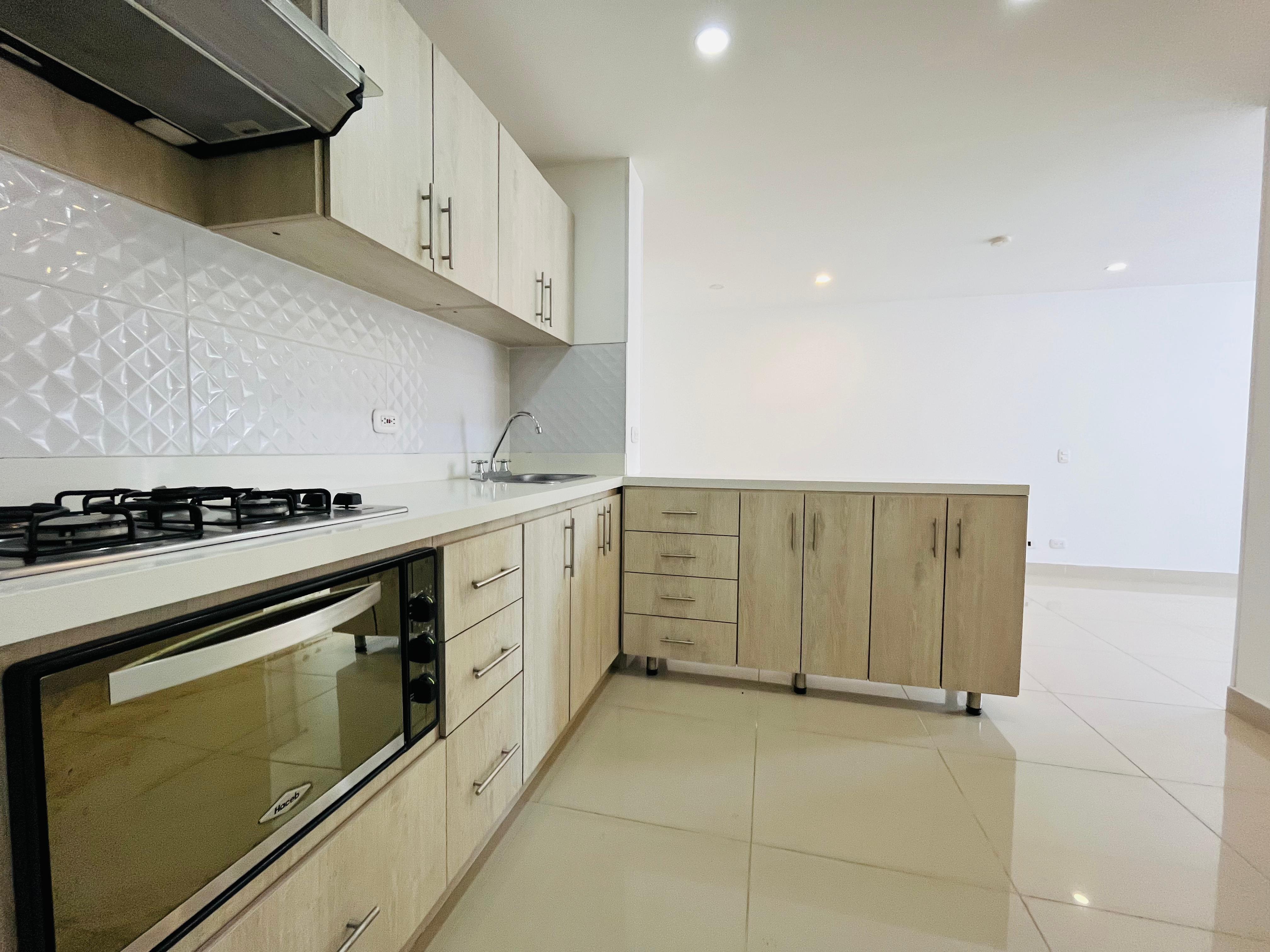ARRIENDO APARTAMENTO - SABANETA PRADOS DE SABANETA