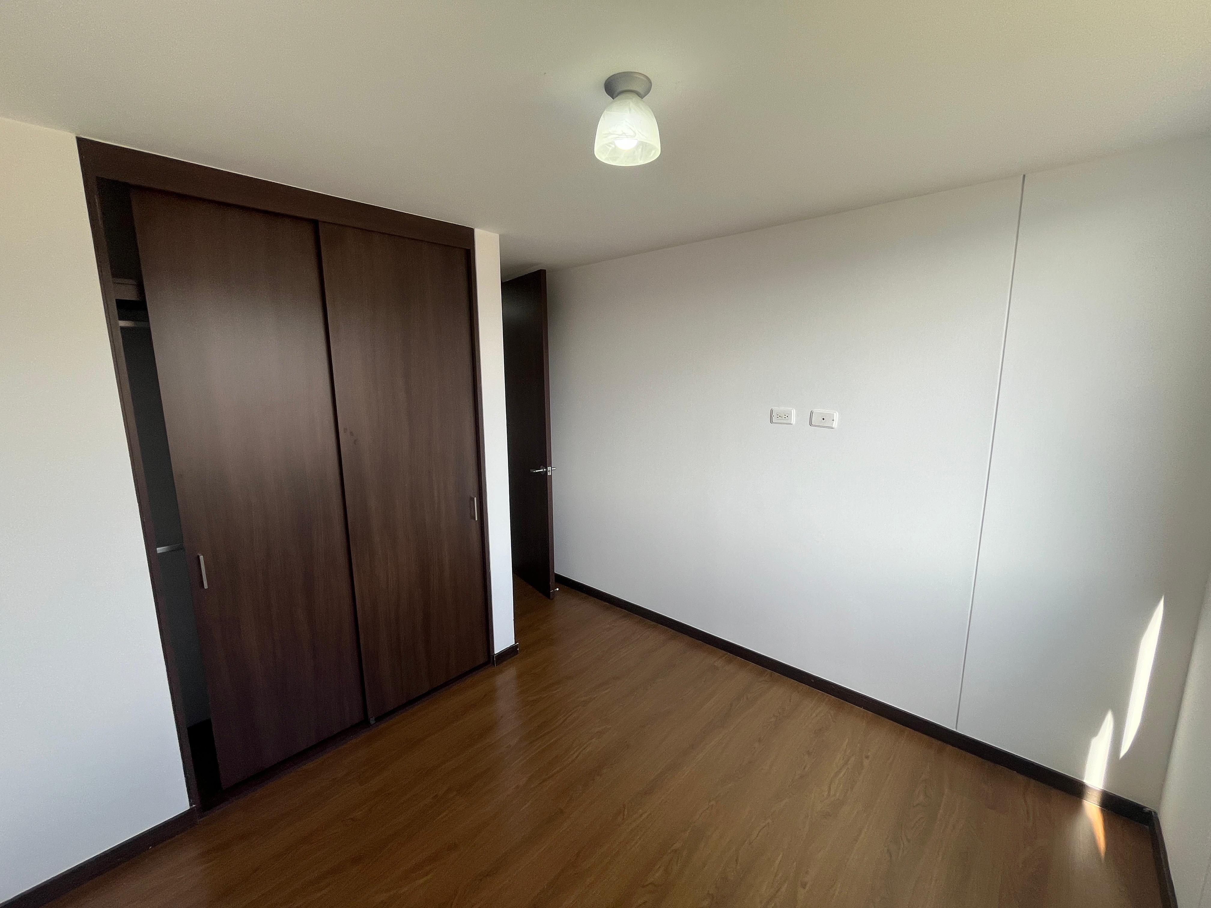 ARRIENDO APARTAMENTO - ENVIGADO ESMERALDAL