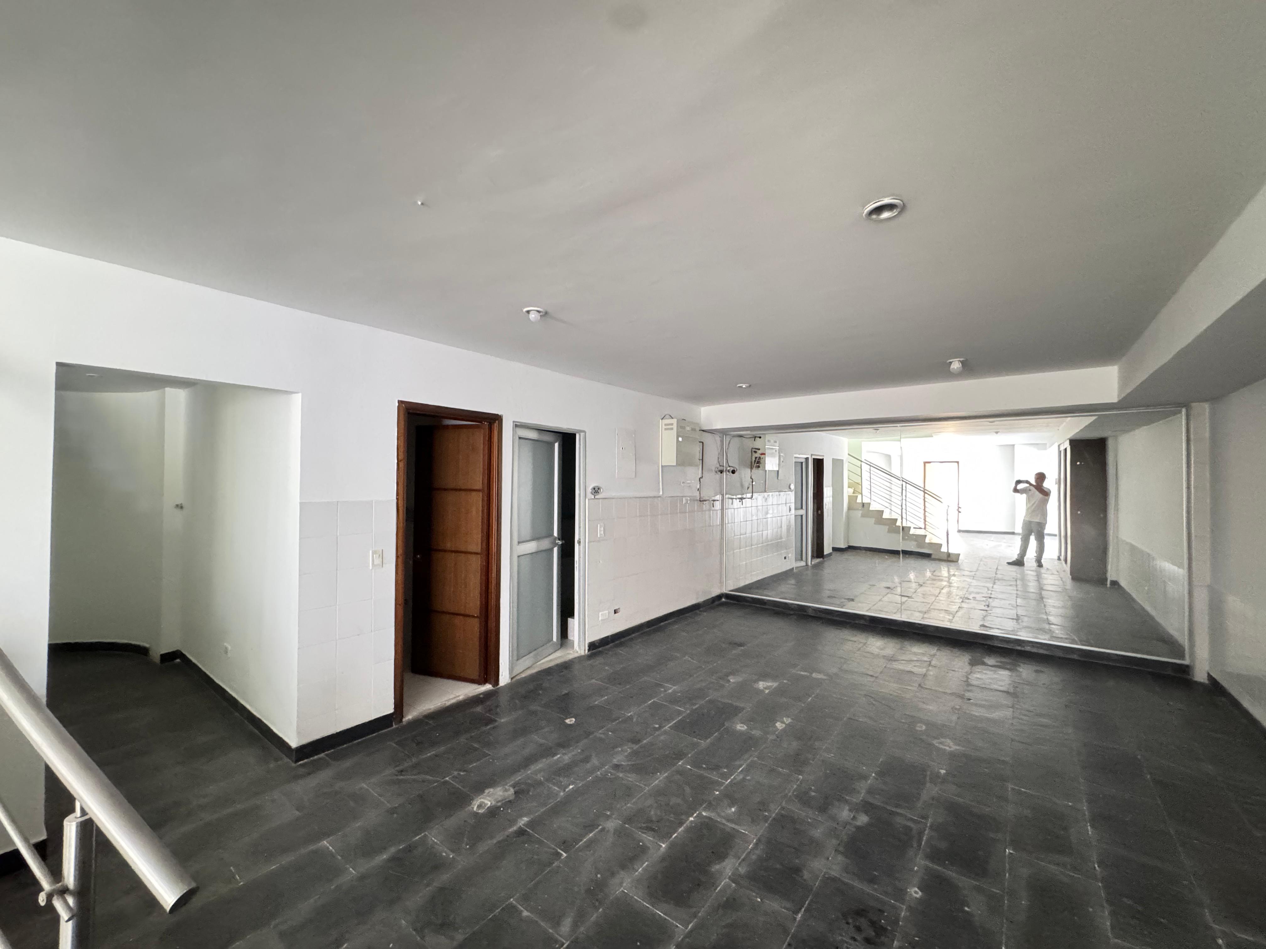 VENTA Y ARRIENDO CASA -  PALMAS CERCA AL TUNEL