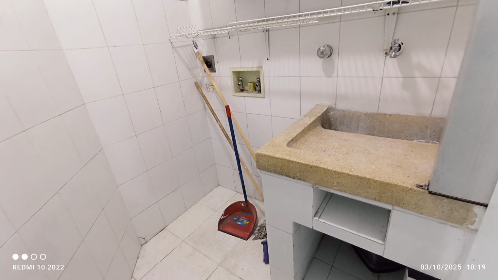 ARRIENDO APARTAMENTO - LAURELES
