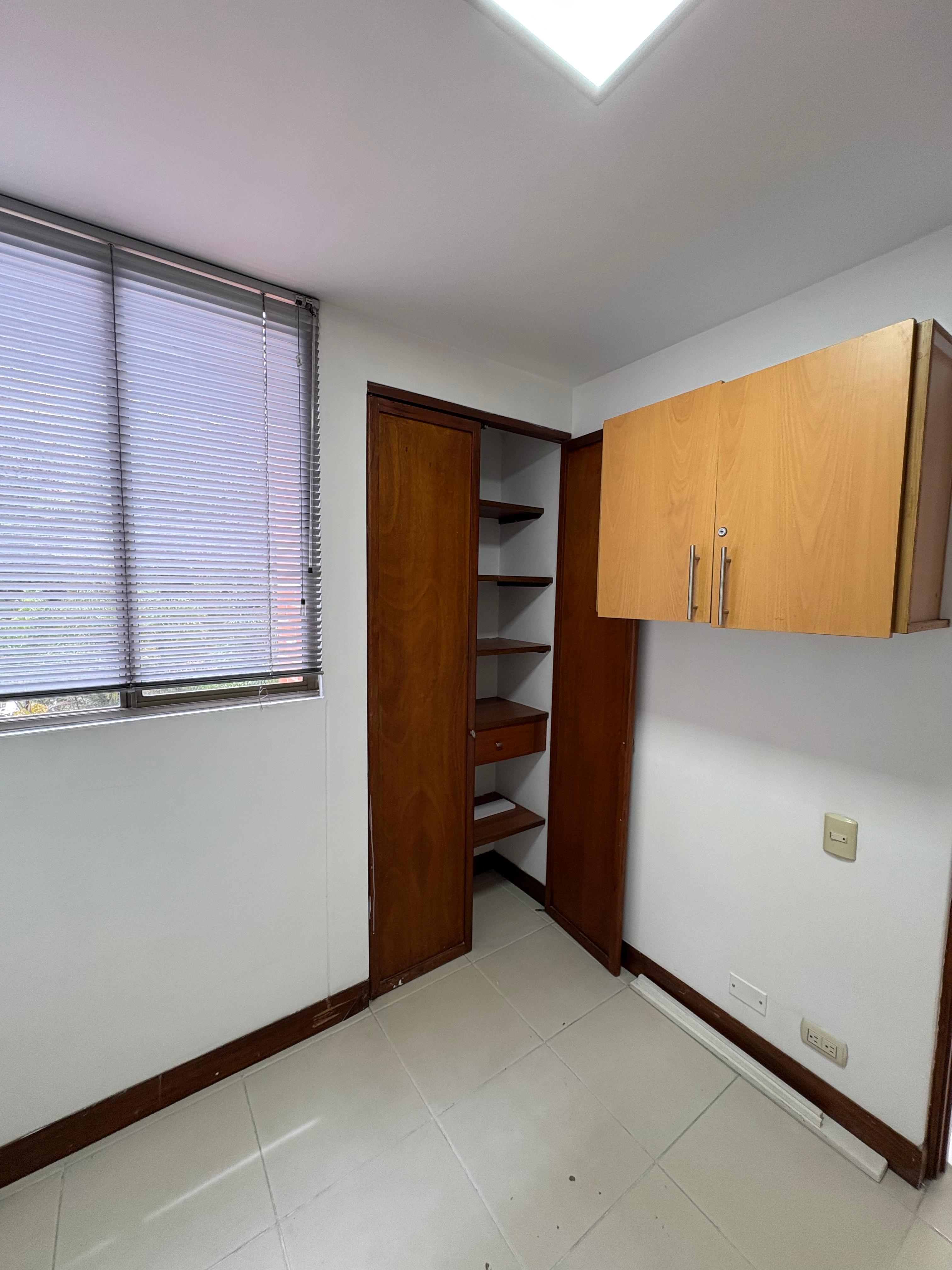 ARRIENDO APARTAMENTO, POBLADO CALERA