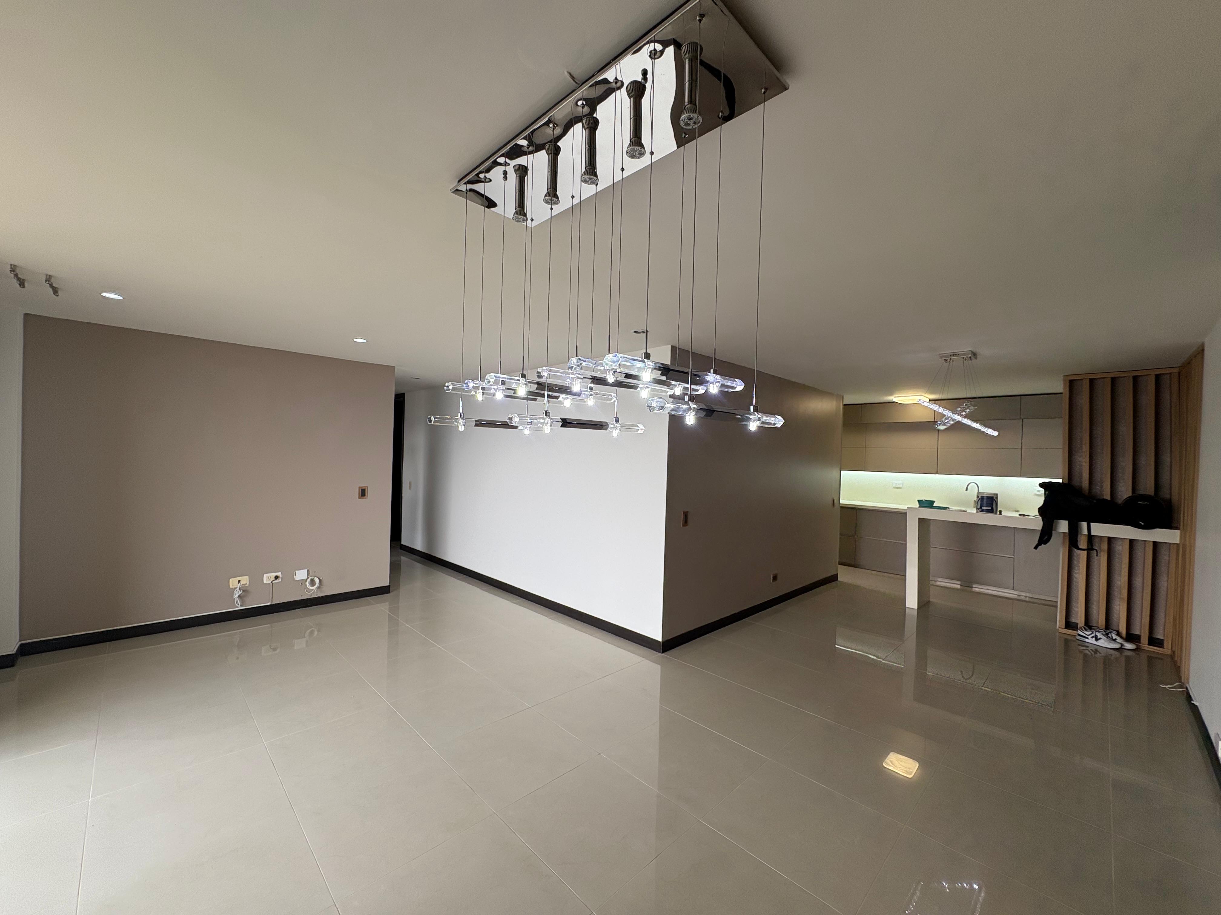 ARRIENDO APARTAMENTO, POBLADO CALERA