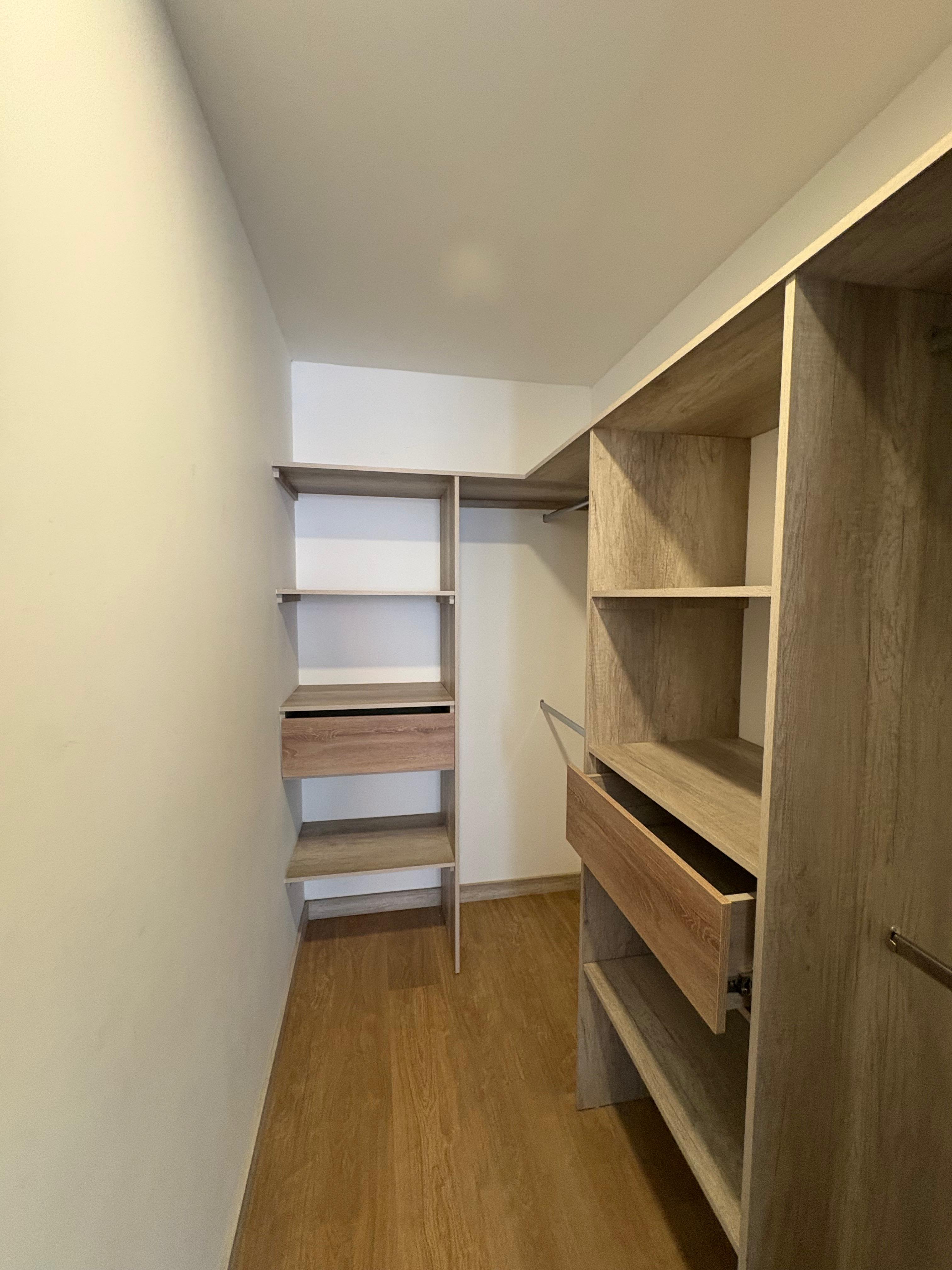 ARRIENDO APARTAMENTO, POBLADO CIUDAD DEL RIO