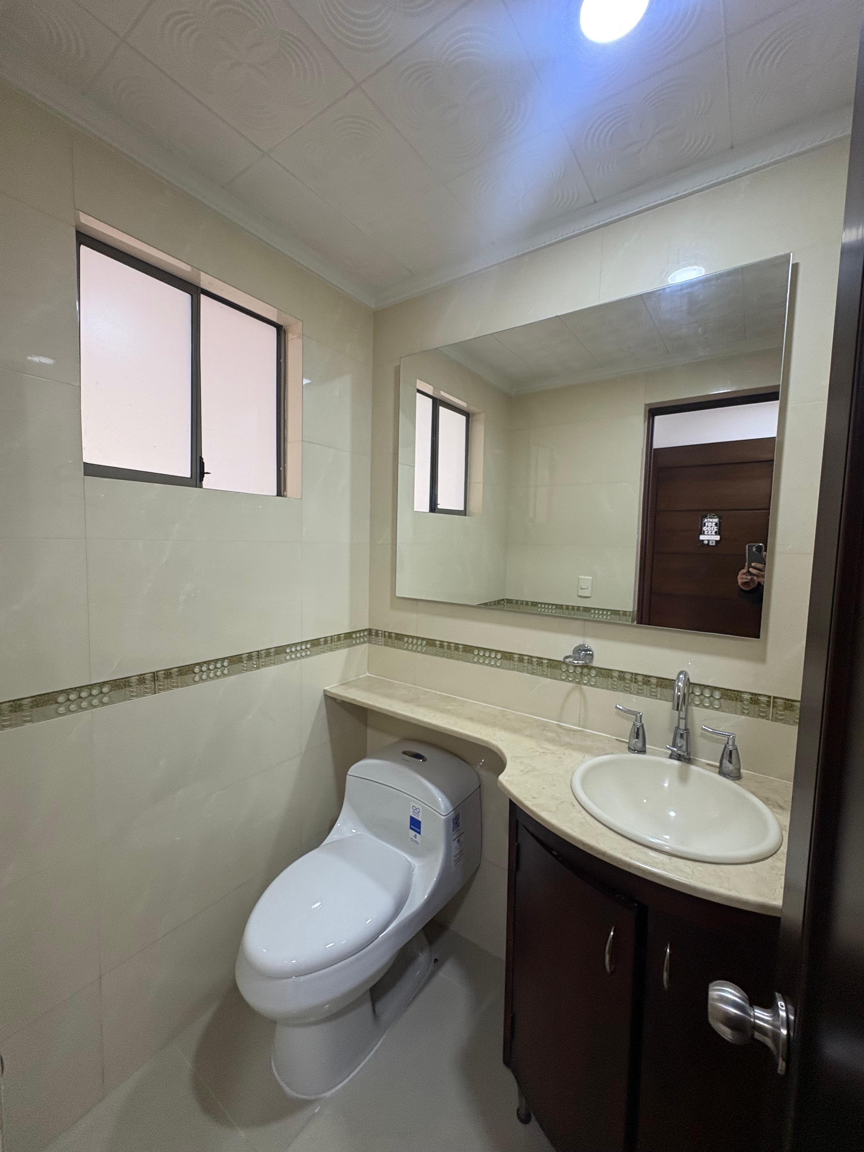 ARRIENDO CASA ENVIGADO BENEDICTINOS