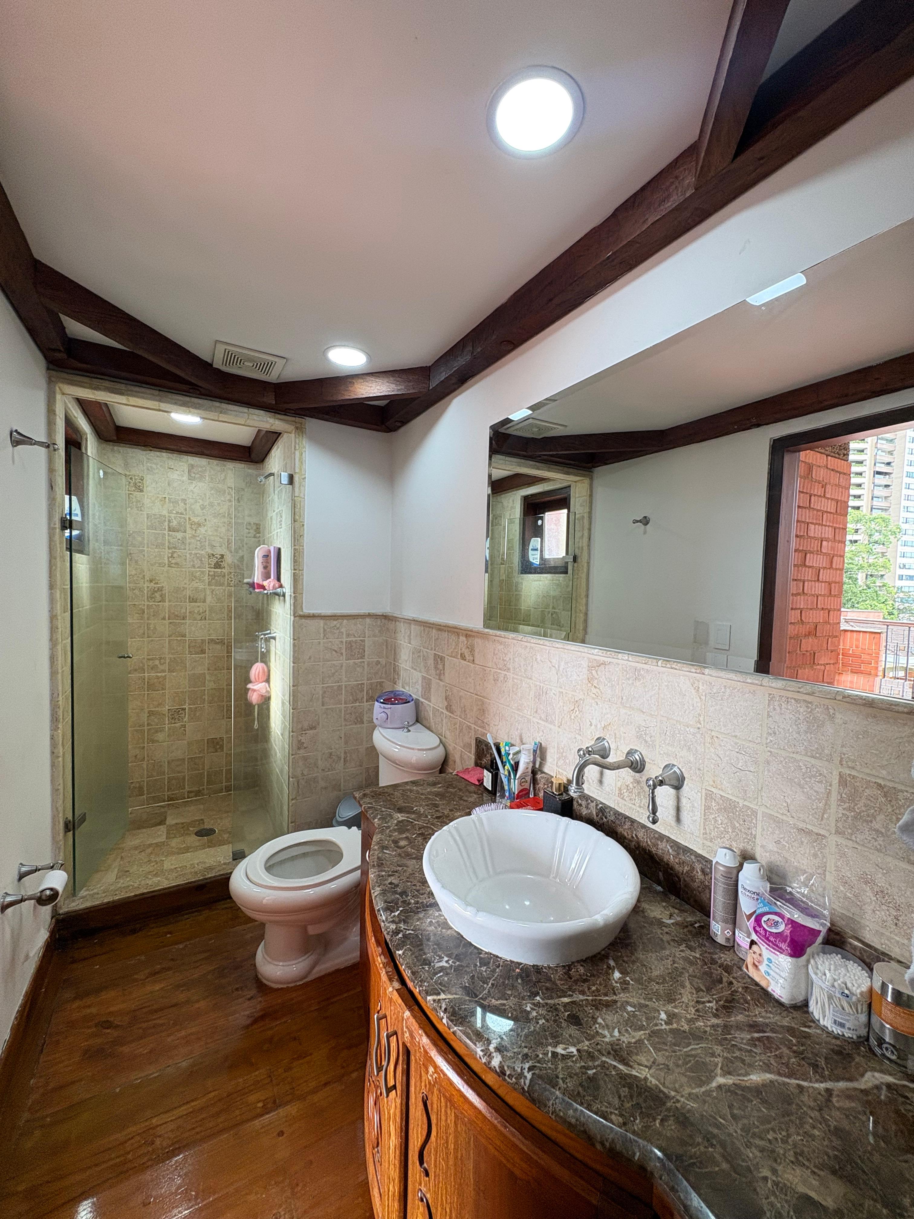 ARRIENDO CASA CAMPESTRE, POBLADO TESORO