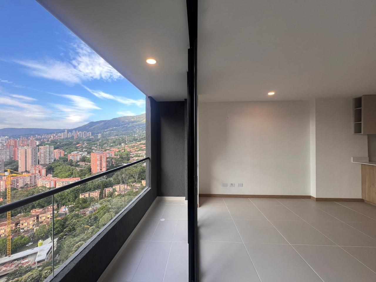 ARRIENDO APARTAMENTO - ENVIGADO SECTOR ESCOBERO