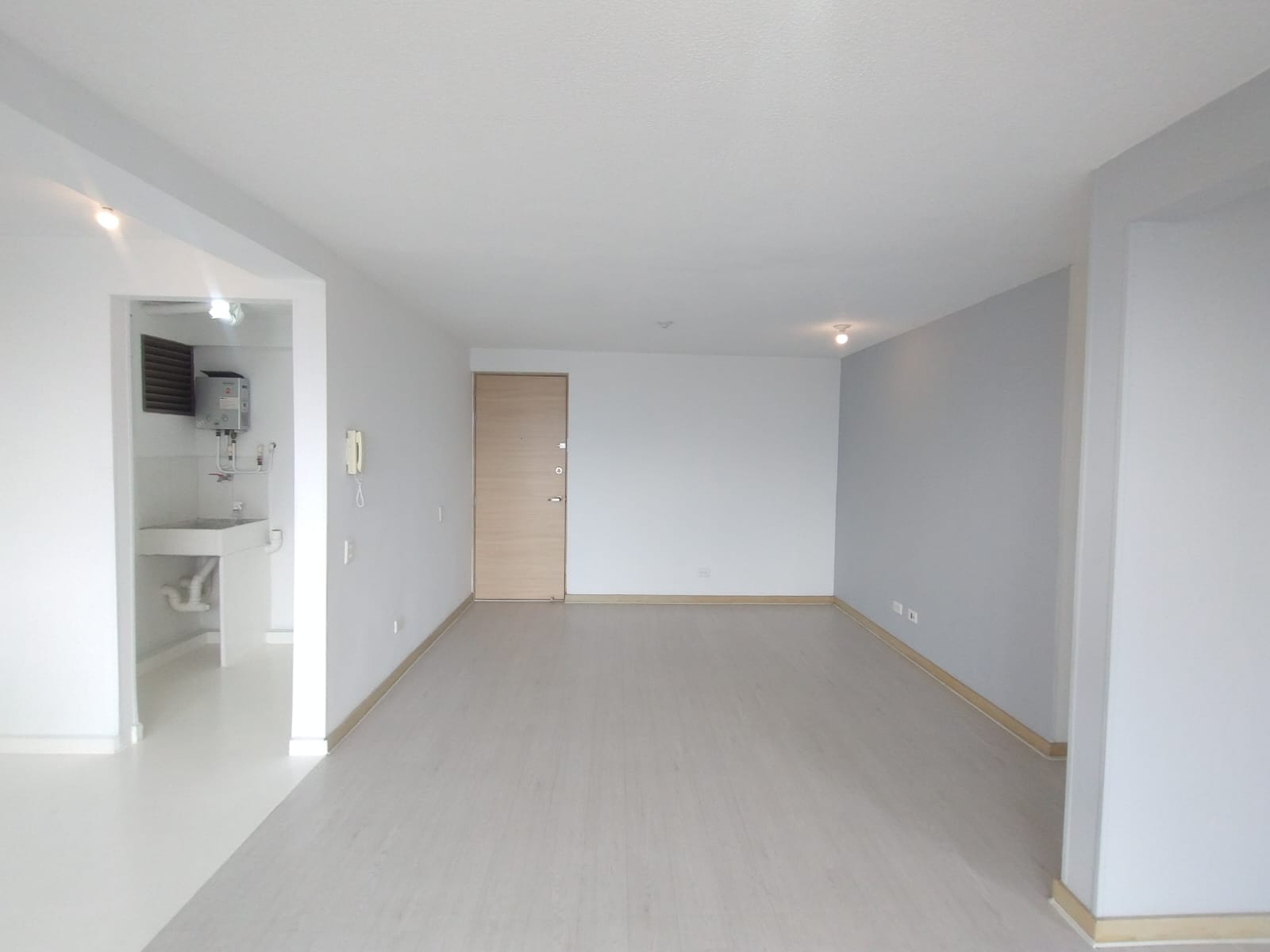 ARRIENDO APARTAMENTO - SABANETA PAN DE AZUCAR
