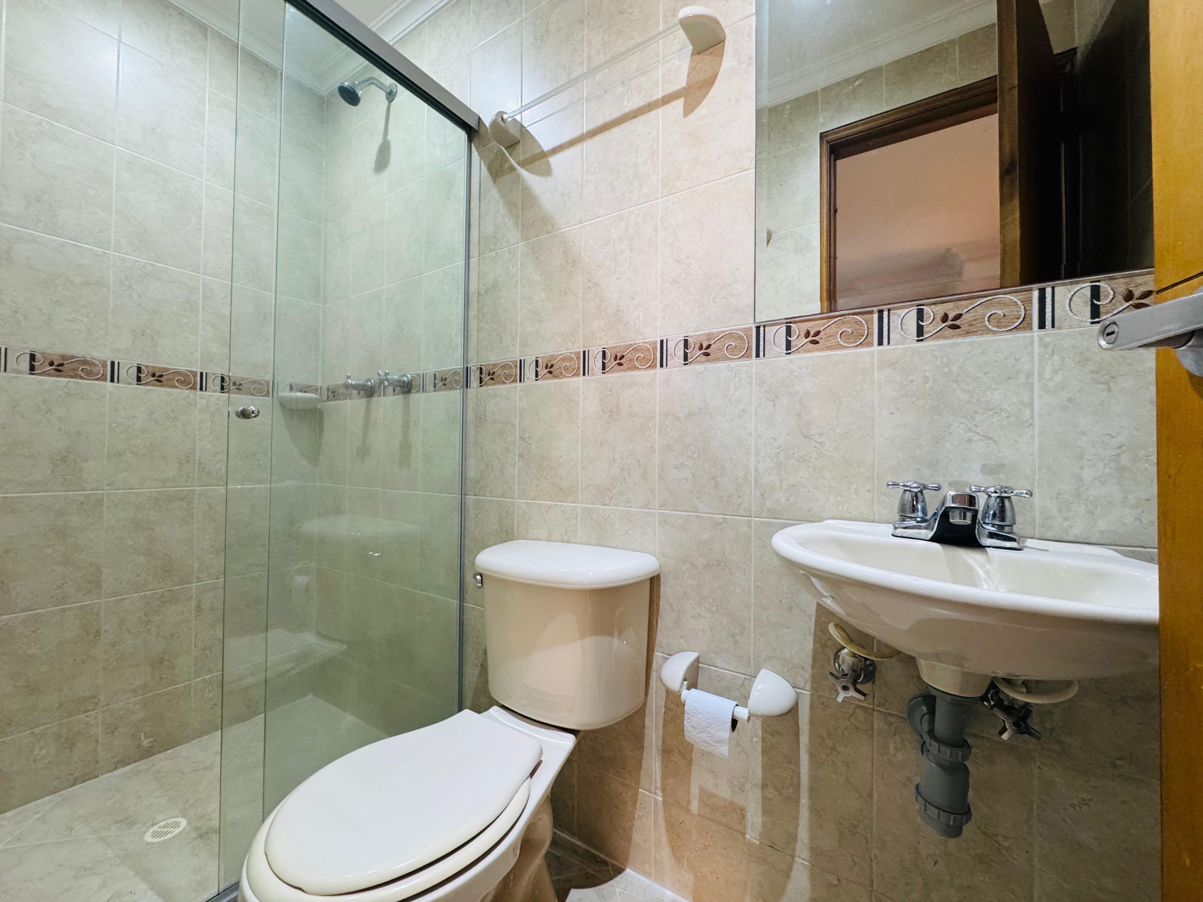 ARRIENDO APARTAMENTO - LAURELES