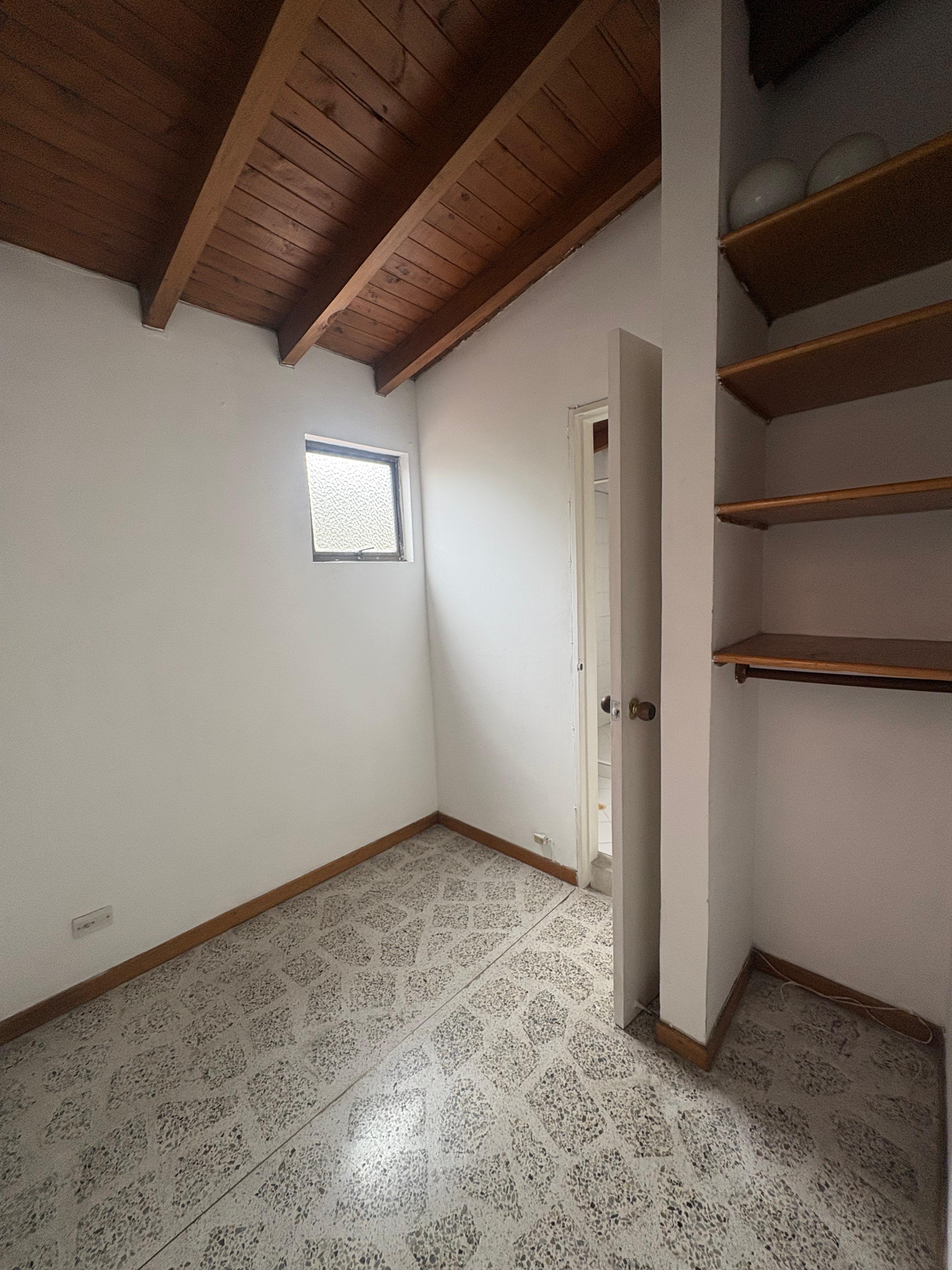 ARRIENDO APARTAMENTO, LAURLES