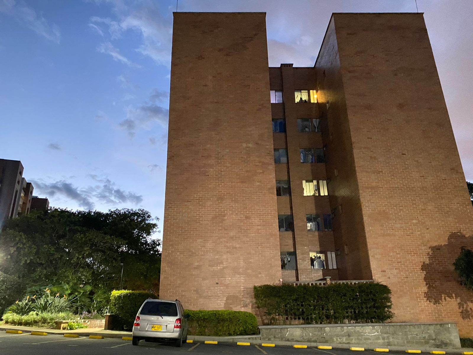 ARRIENDO APARTAMENTO - ENVIGADO LAS BRUJAS
