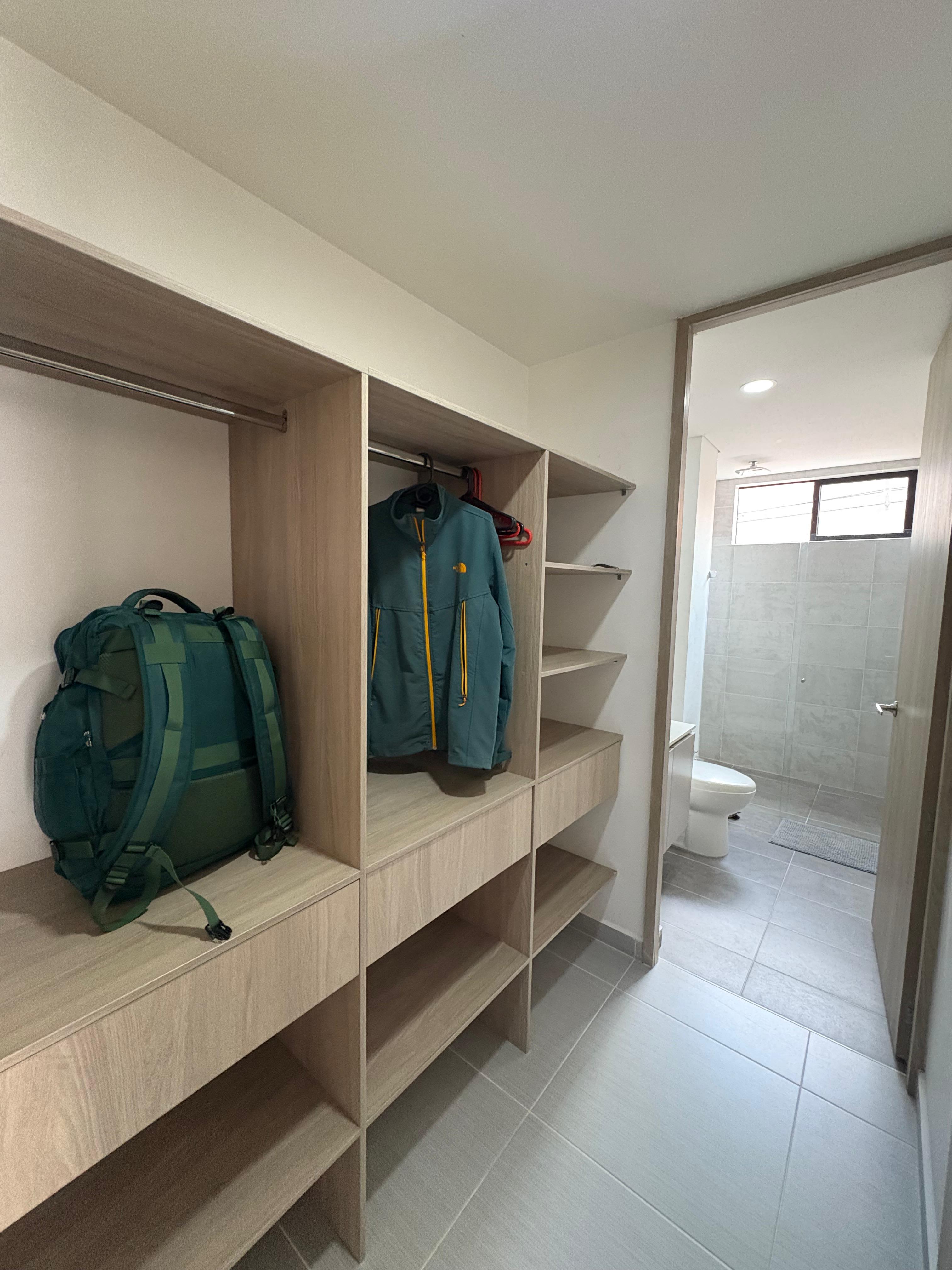 ARRIENDO APARTAMENTO, CASTELLANA