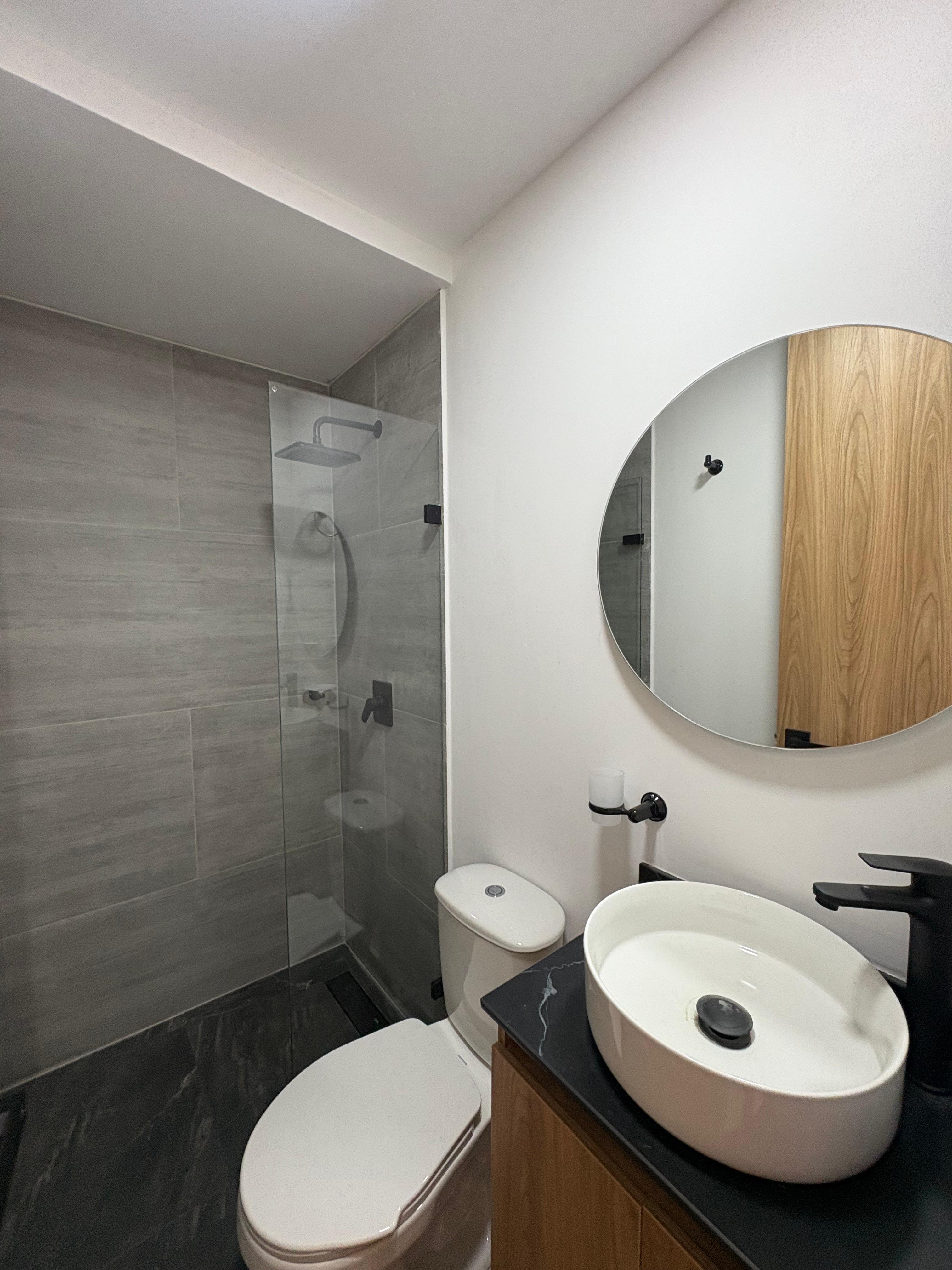 ARRIENDO APARTAMENTO, CONQUISTADORES PARA ESTRENAR