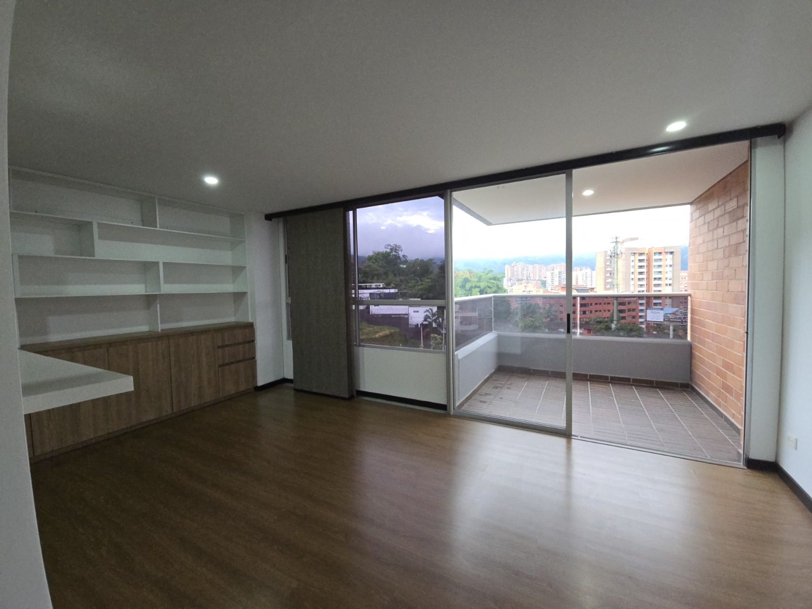 ARRIENDO APARTAMENTO - ENVIGADO ESMERALDAL