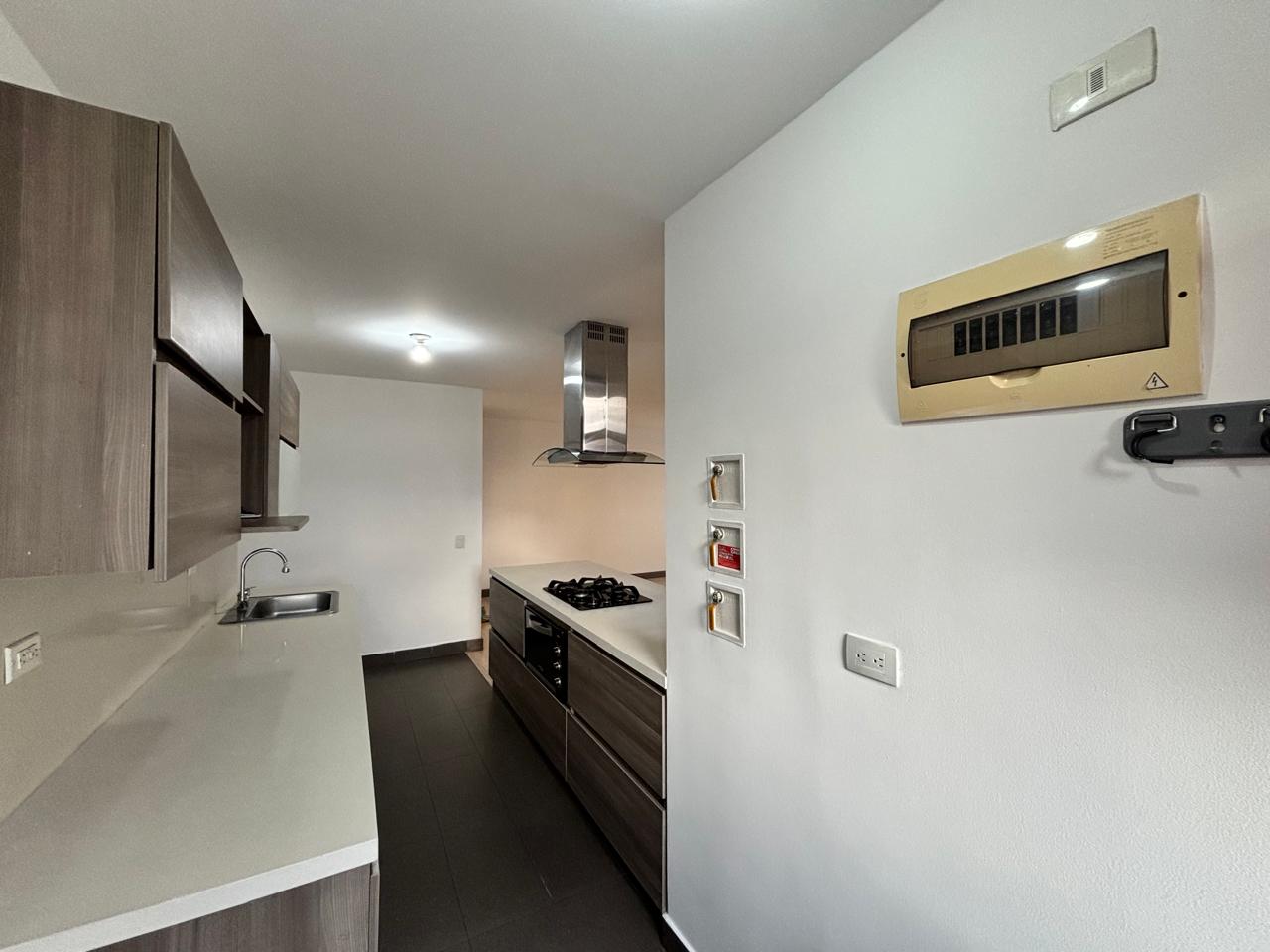ARRIENDO APARTAMENTO - ENVIGADO LOMA DEL ESMERALDAL