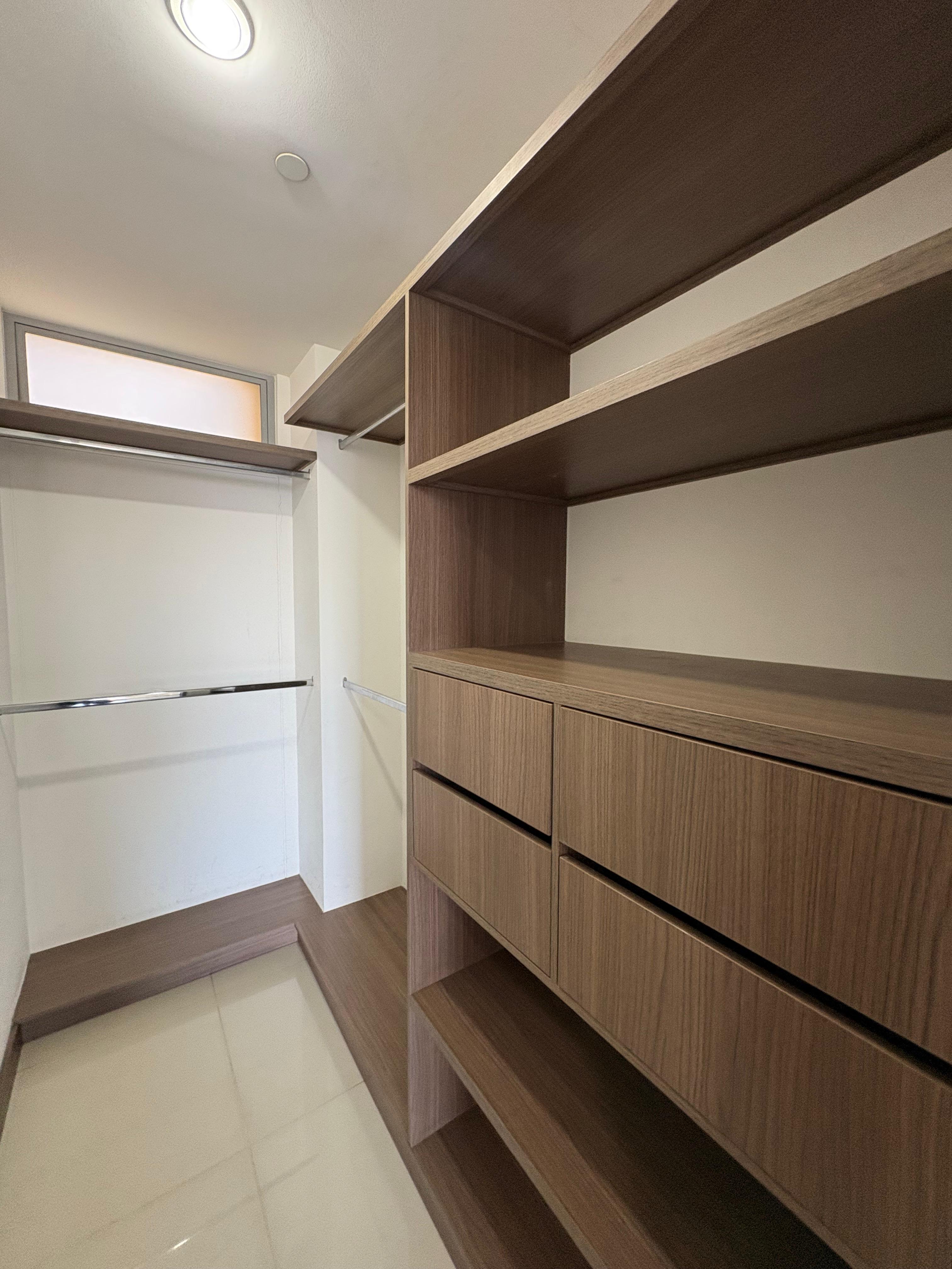 ARRIENDO APARTAMENTO, POBLADO CASTROPOL