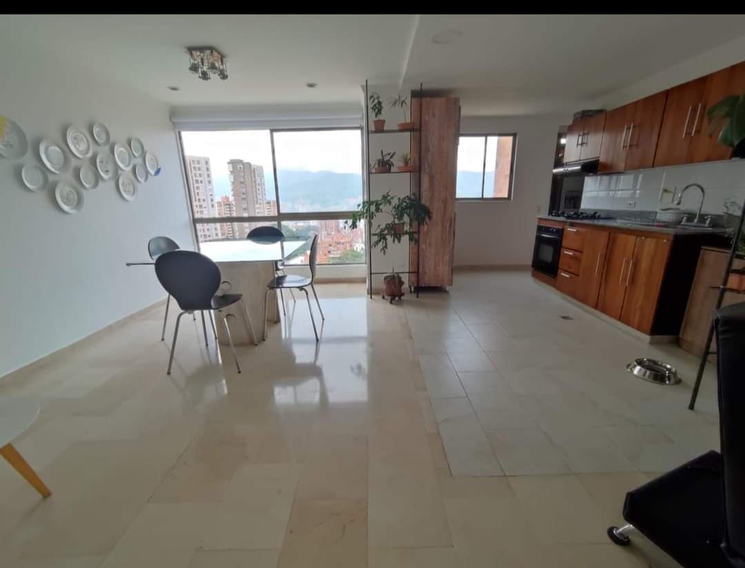 ARRIENDO APARTAMENTO - POBLADO