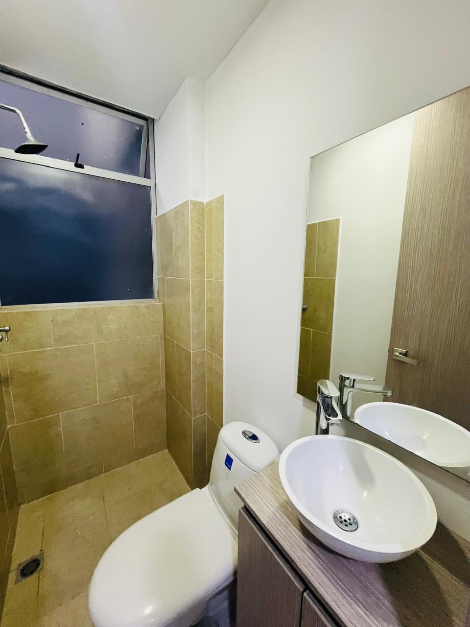 ARRIENDO CASA, ENVIGADO INTERMEDIA