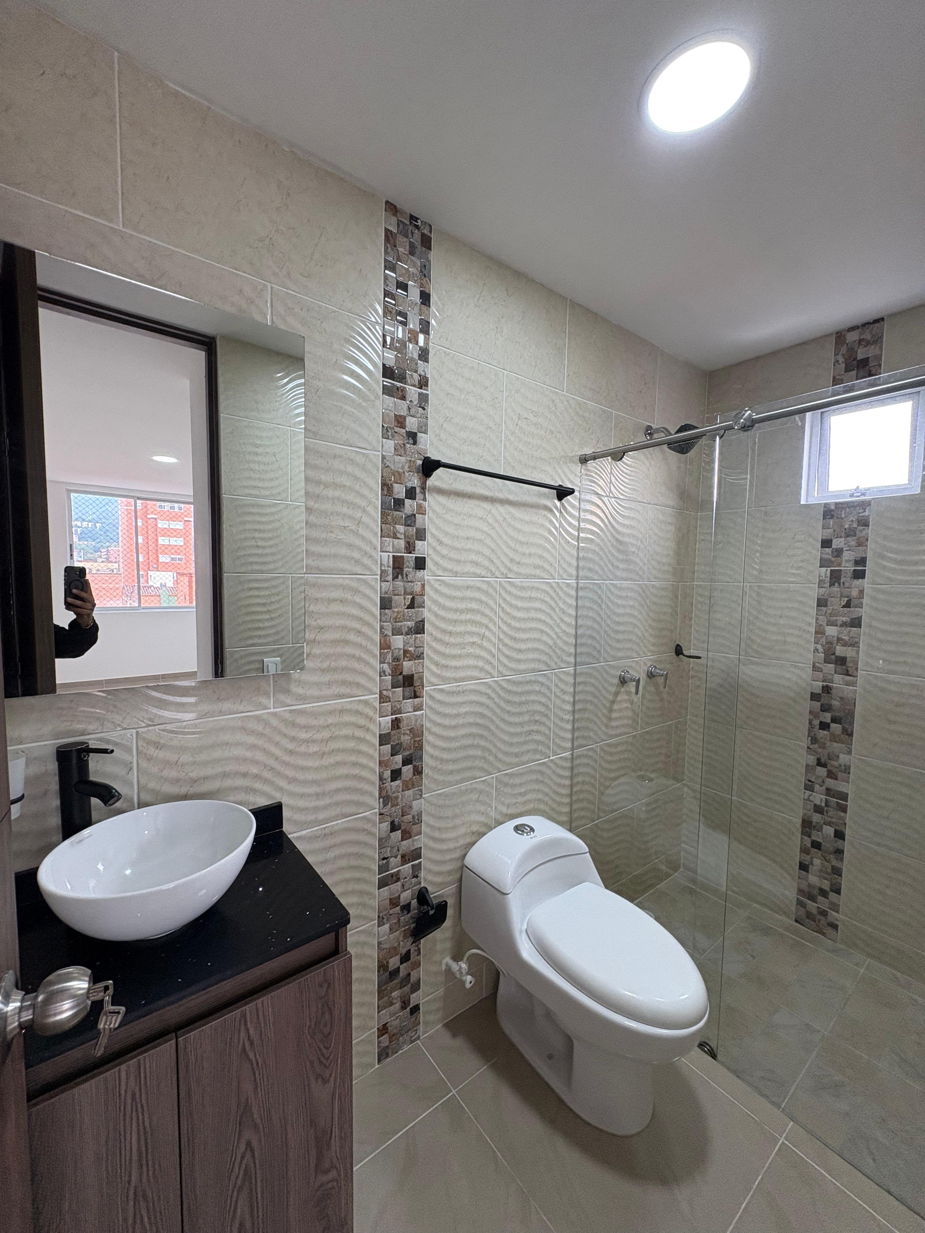 ARRIENDO APARTAMETO, CASTELLANA