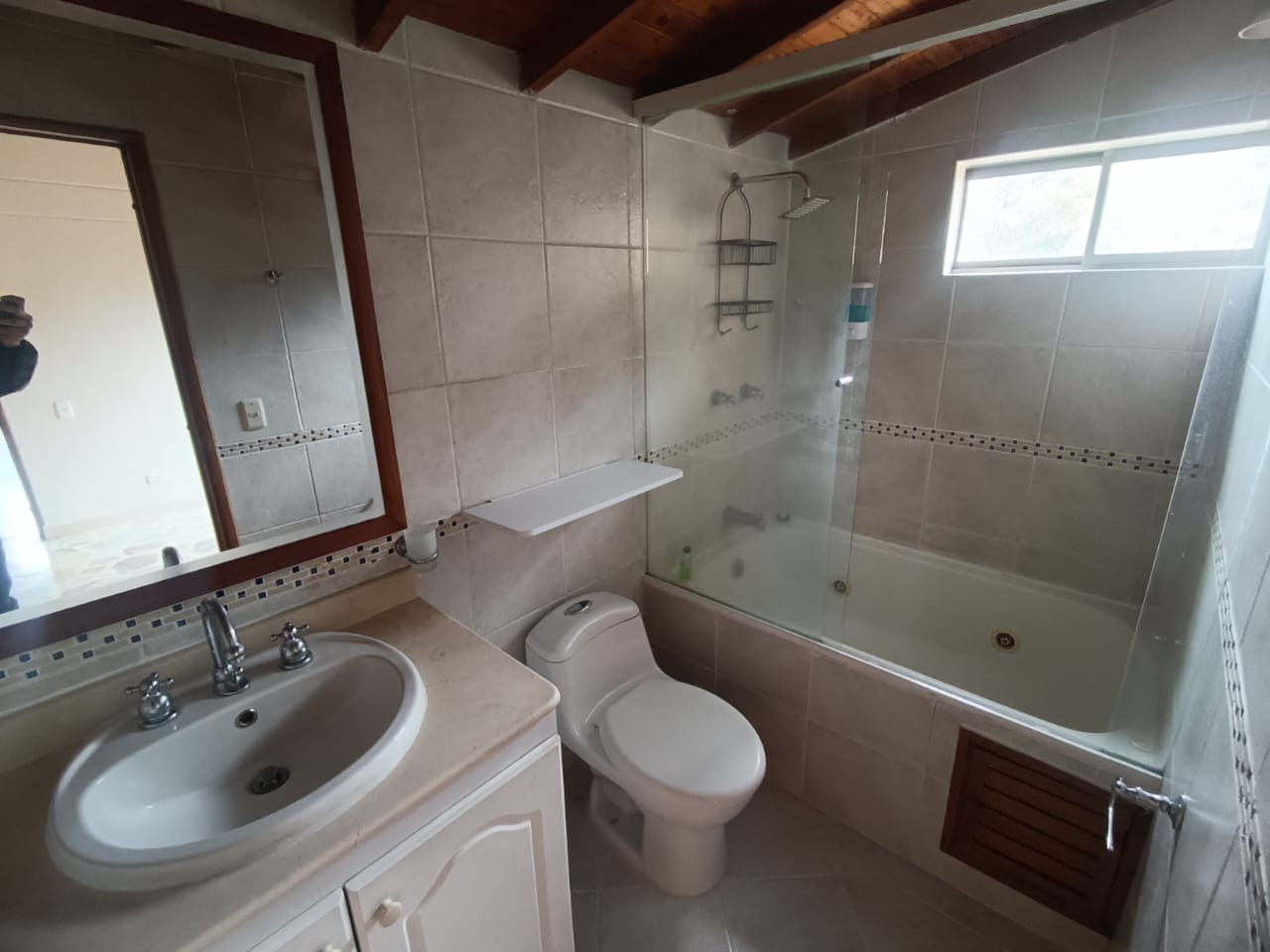 ARRIENDO APARTAMENTO - ENVIGADO LAS BRUJAS