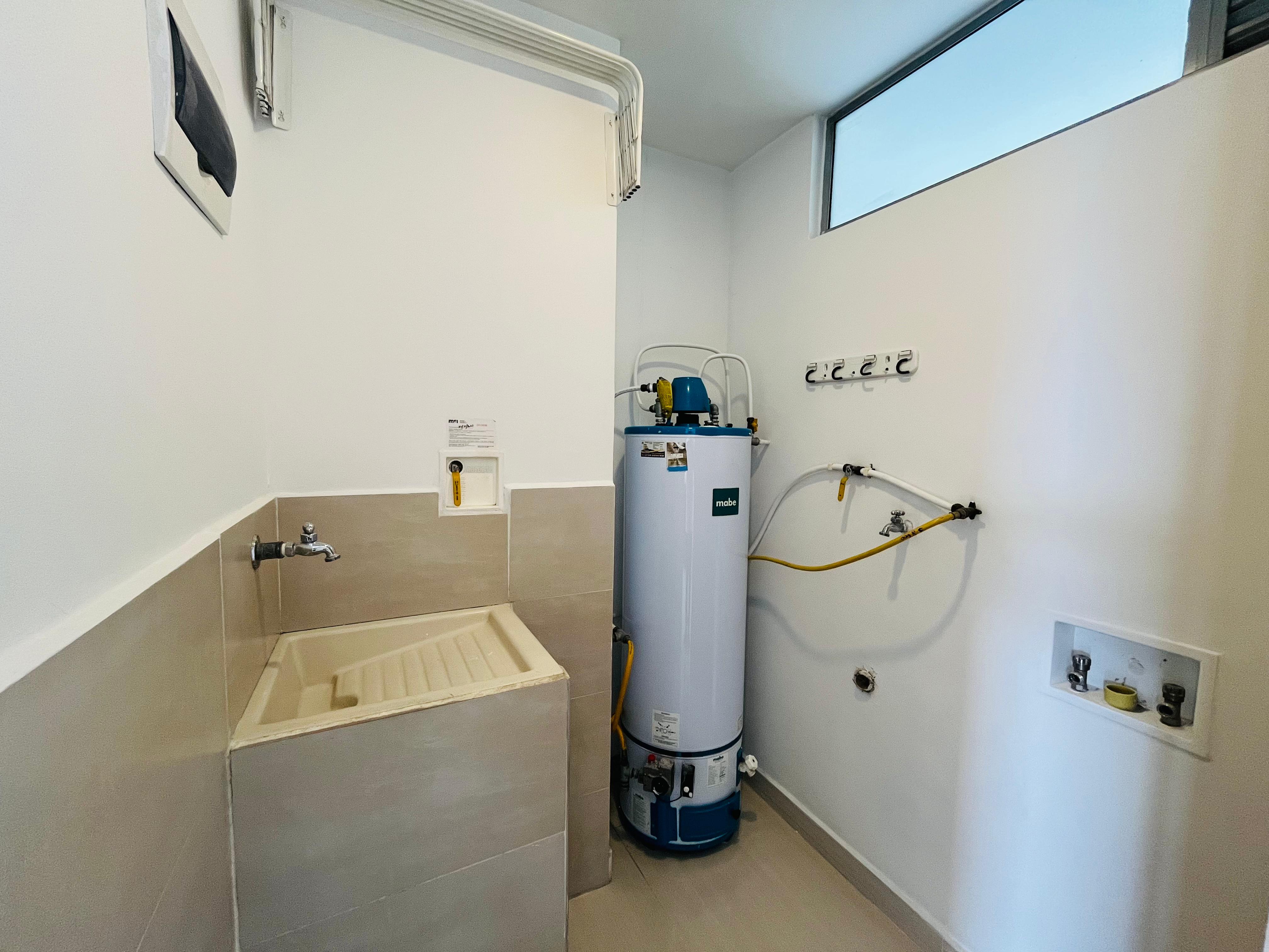 ARRIENDO APARTAMENTO - POBLADO LOS GONZALEZ