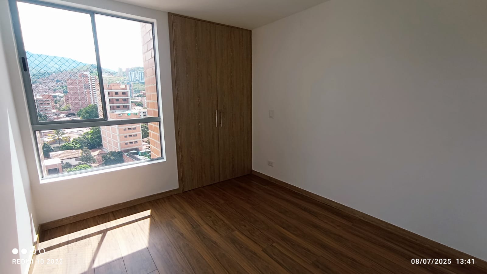 ARRIENDO APARTAMENTO - ESTADIO