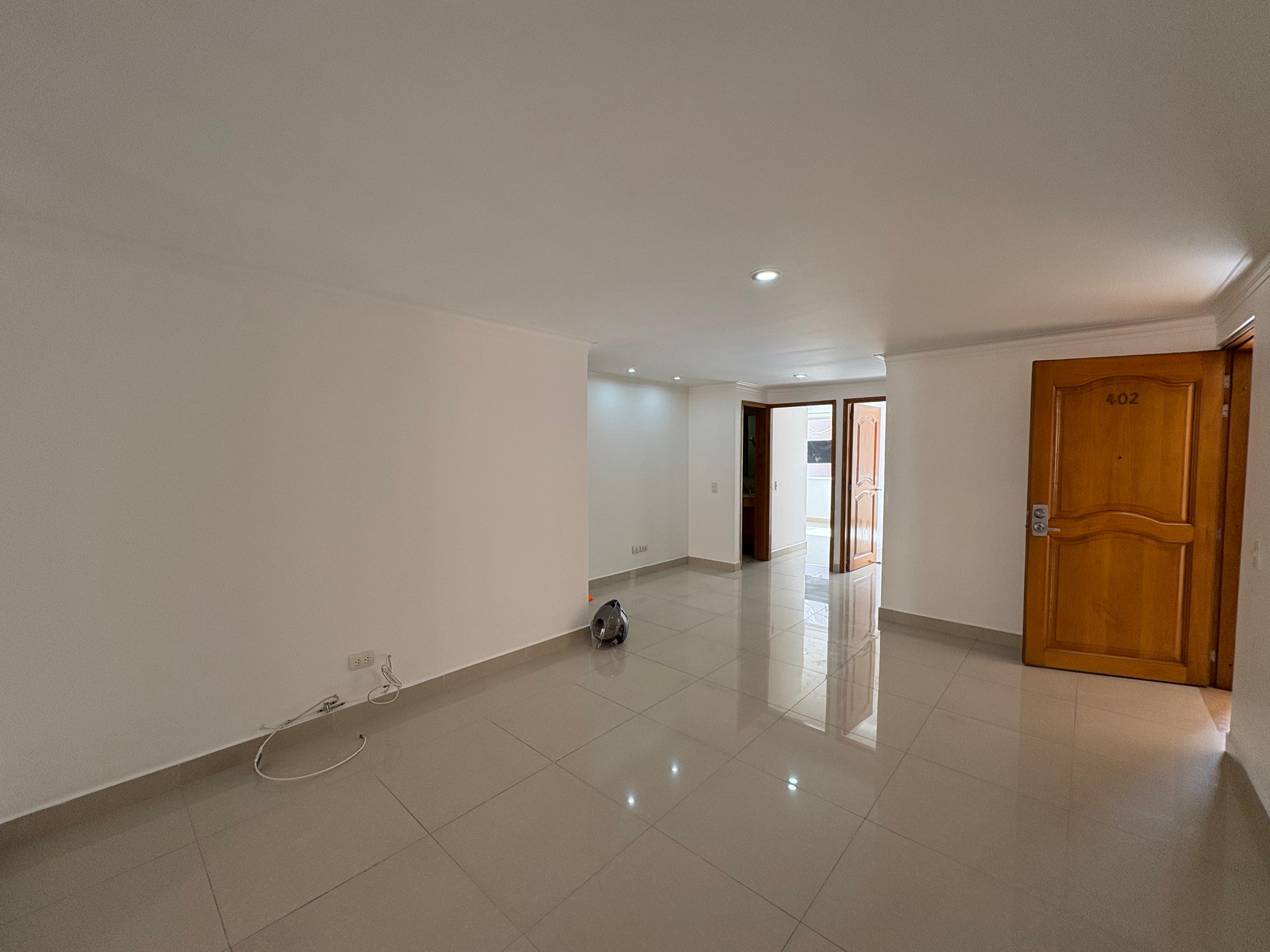 ARRIENDO APARTAMENTO - LAURELES