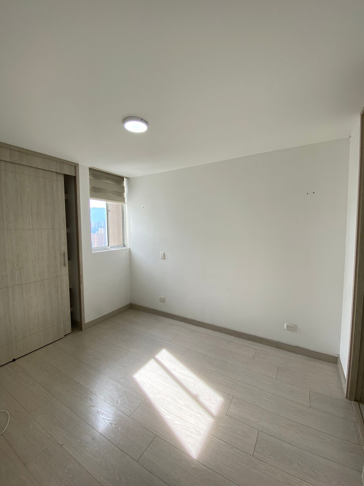 ARRIENDO APARTAMENTO - SABANETA PRADOS DE SABANETA