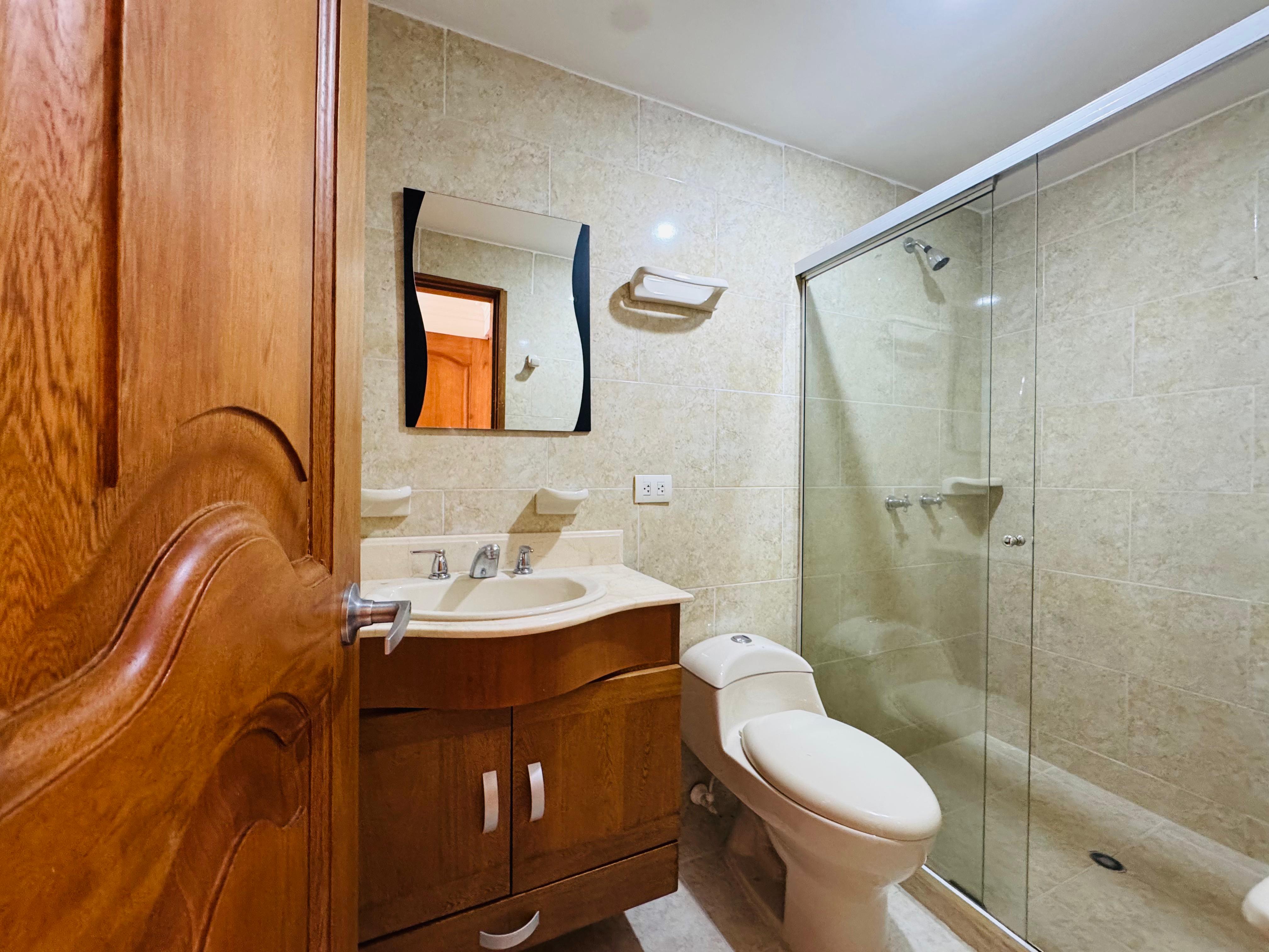 ARRIENDO APARTAMENTO - LAURELES