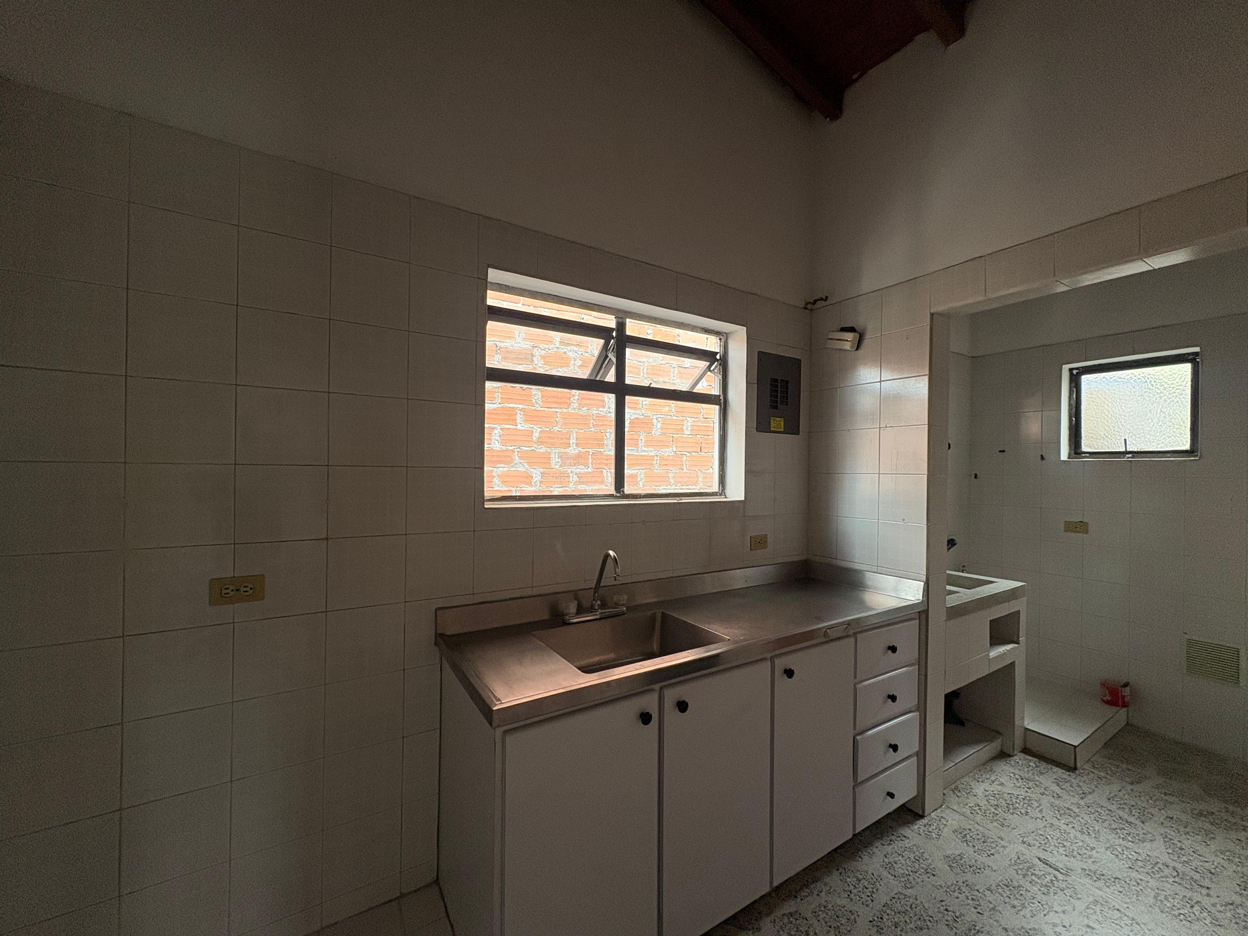 ARRIENDO APARTAMENTO, LAURLES