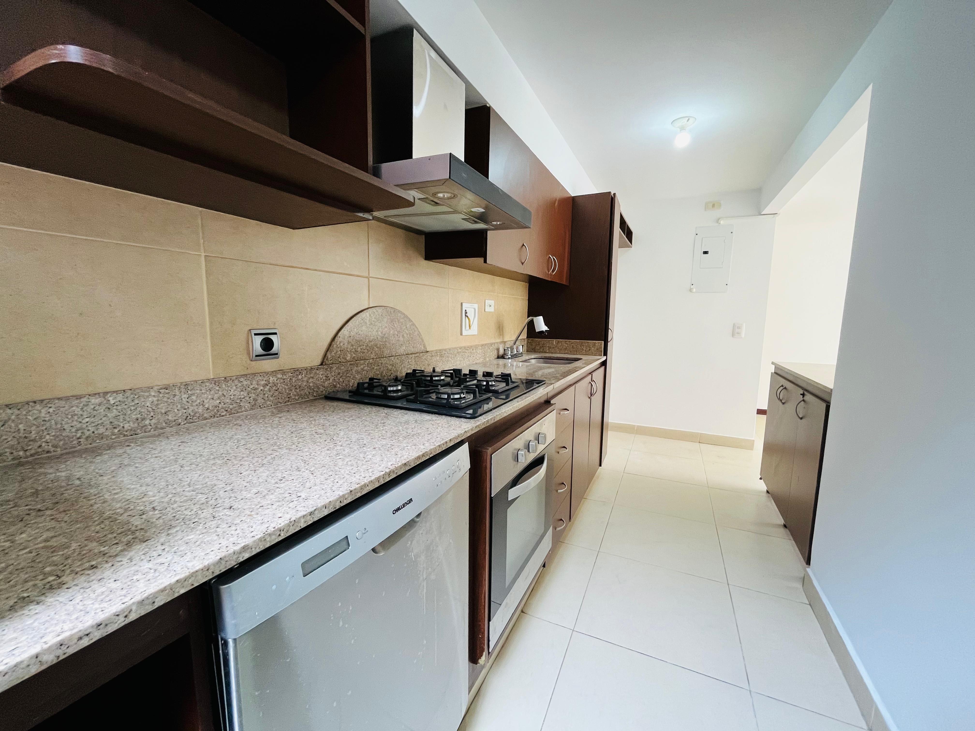 ARRIENDO APARTAMENTO - POBLADO SANTA MARIA DE LOS ANGELES