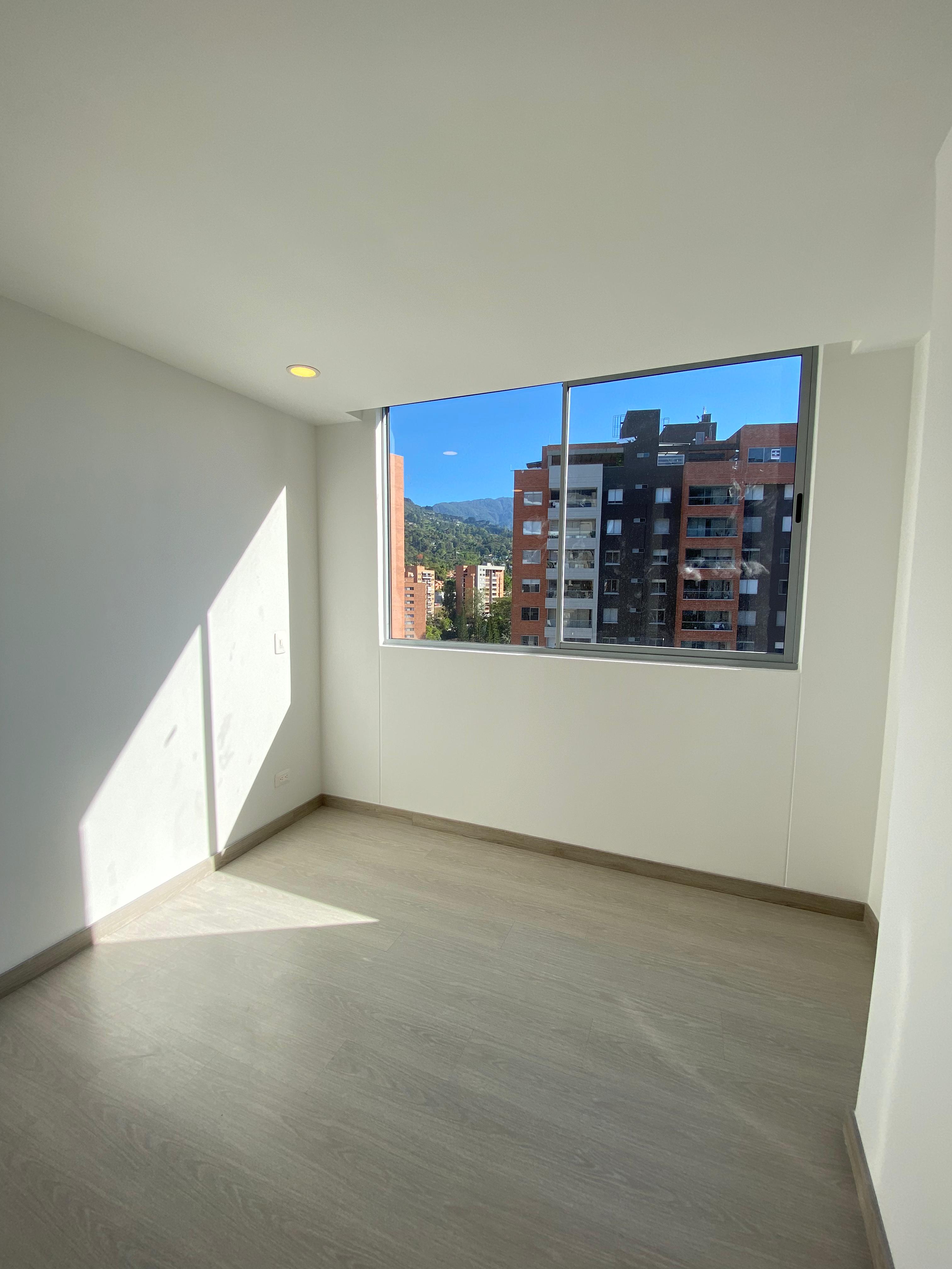 ARRIENDO APARTAMENTO - ENVIGADO LOMA DE LOS MESA
