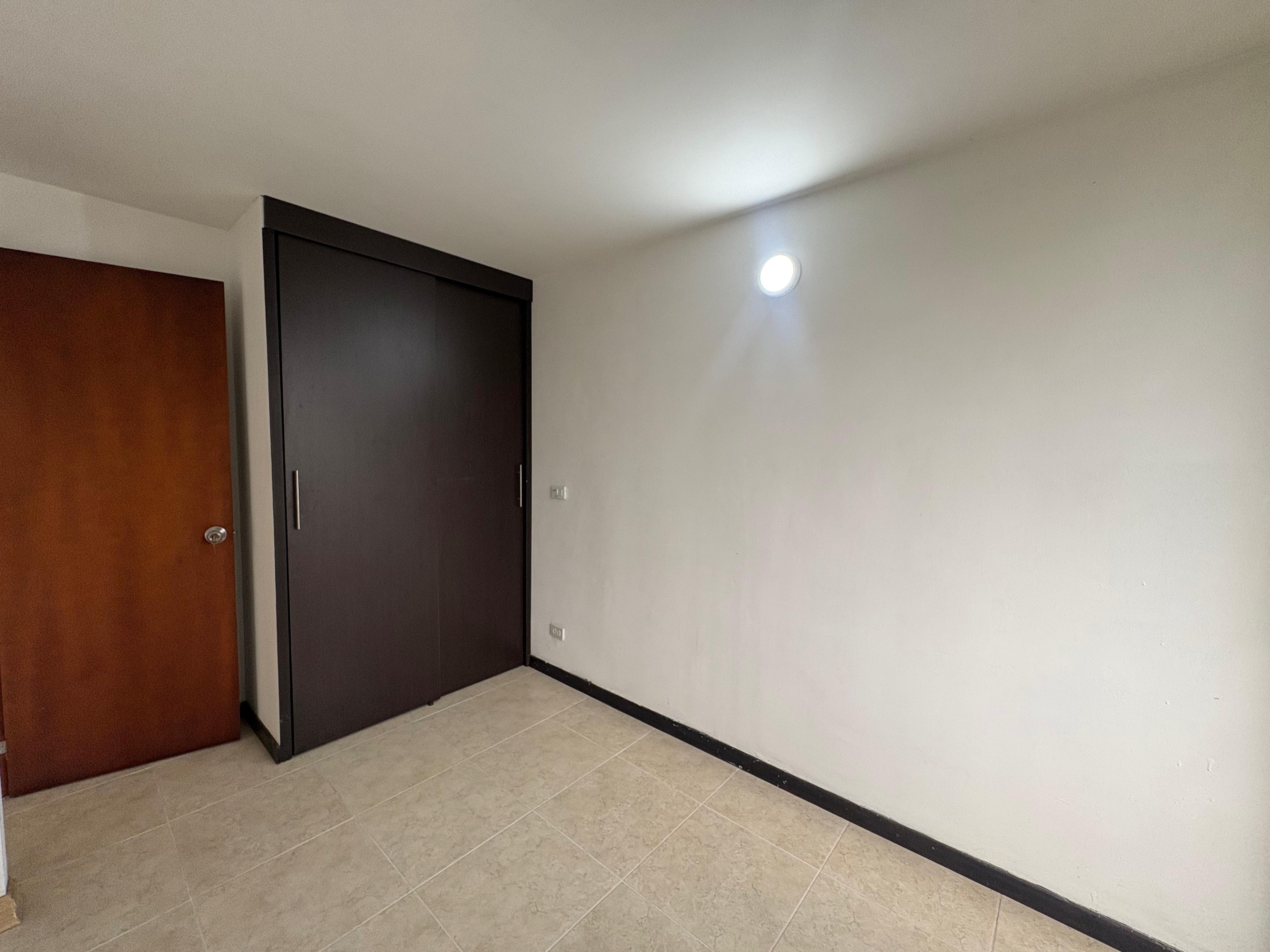 ARRIENDO APARTAMENTO, AV PALMAS