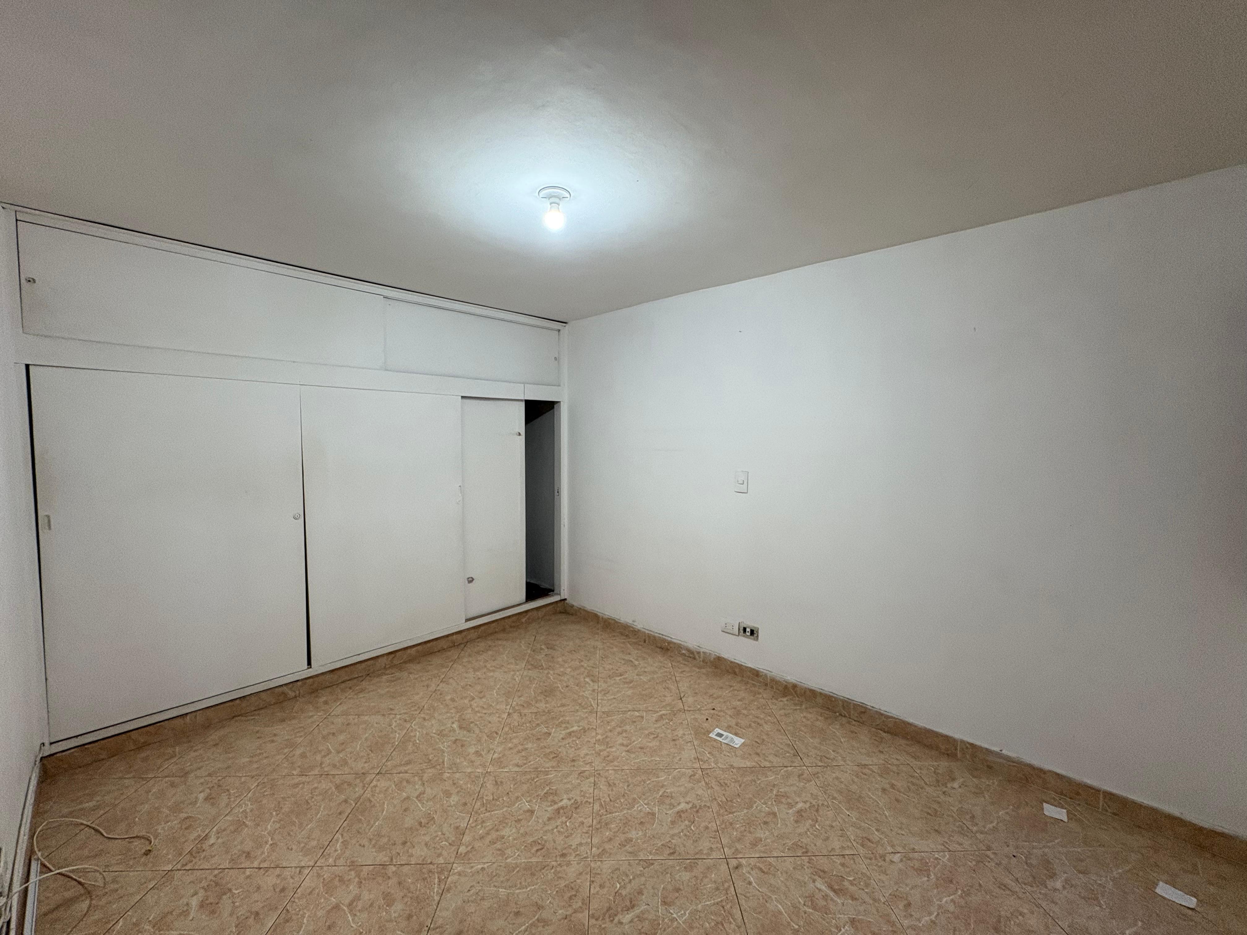 ARRIENDO CASA FLORESTA